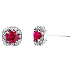 Burma Red Ruby Diamond 1.35 Carat White Gold Square Halo 0.35 Inch Stud Earrings (orecchini a perno)