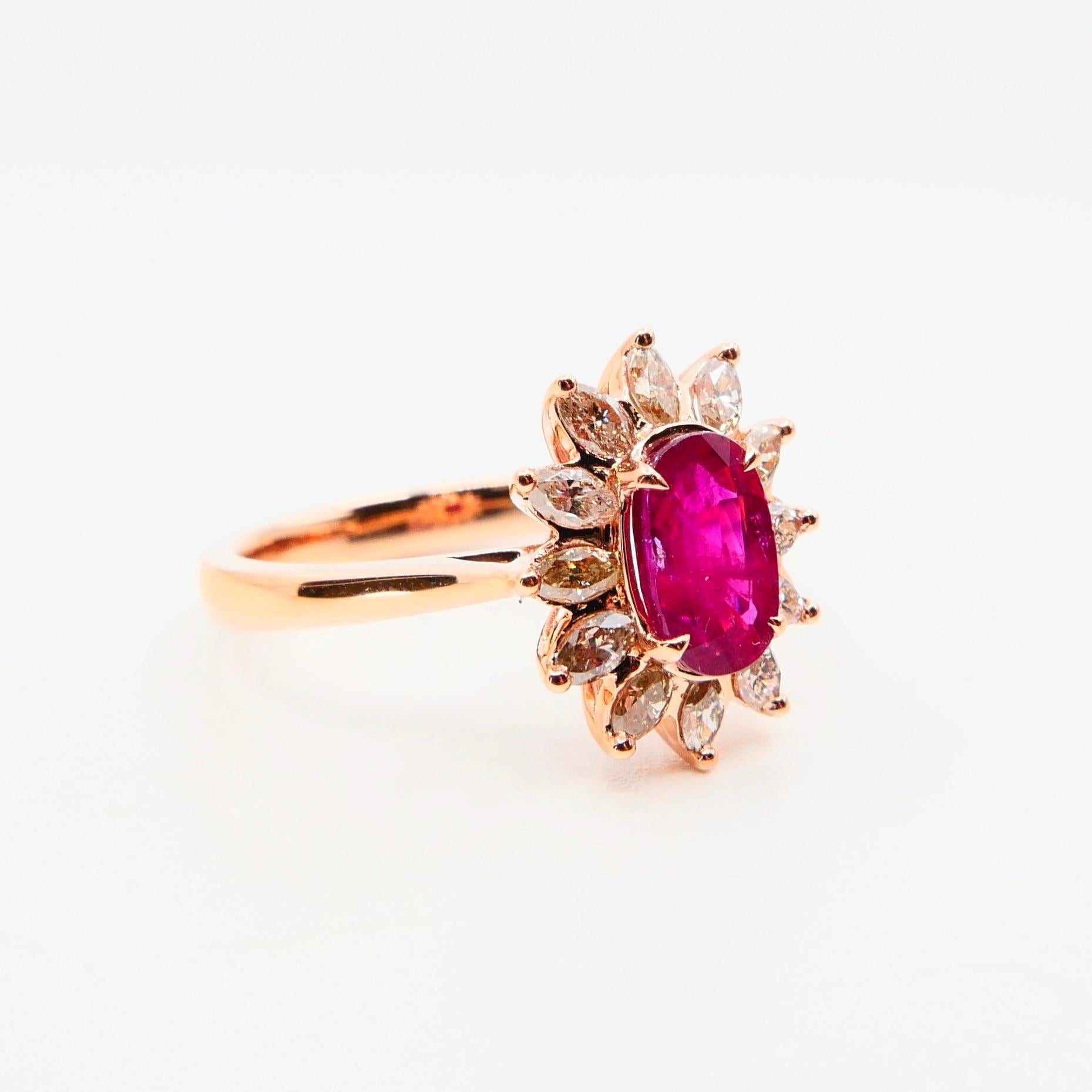 Anillo Flor de Rubí Rojo Sangre de Paloma de Birmania y Diamante Marquesa. Oro rosa de 18k. en venta 5