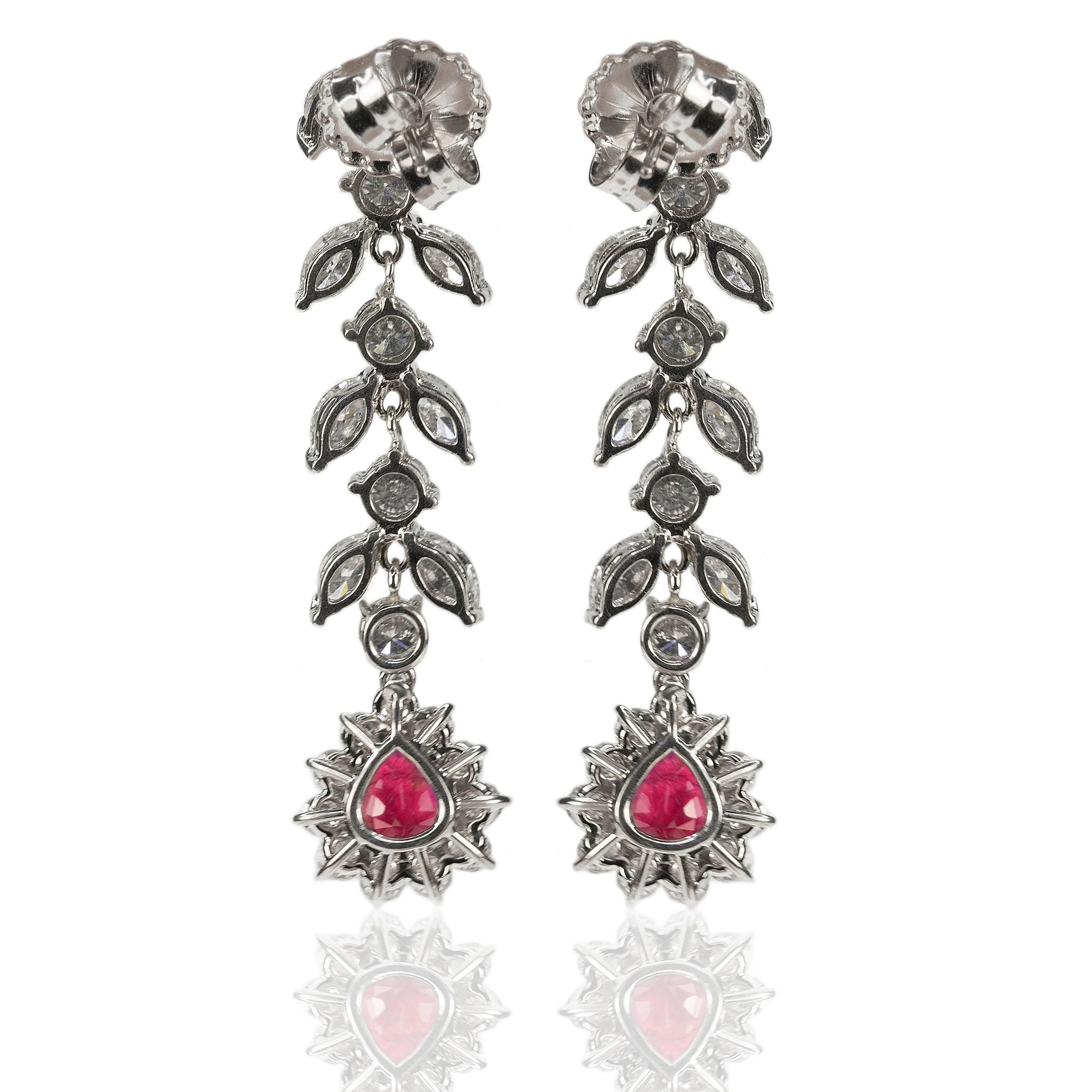 Burma Ruby and Diamond Gold Earrings In New Condition For Sale In Sarasota, FL