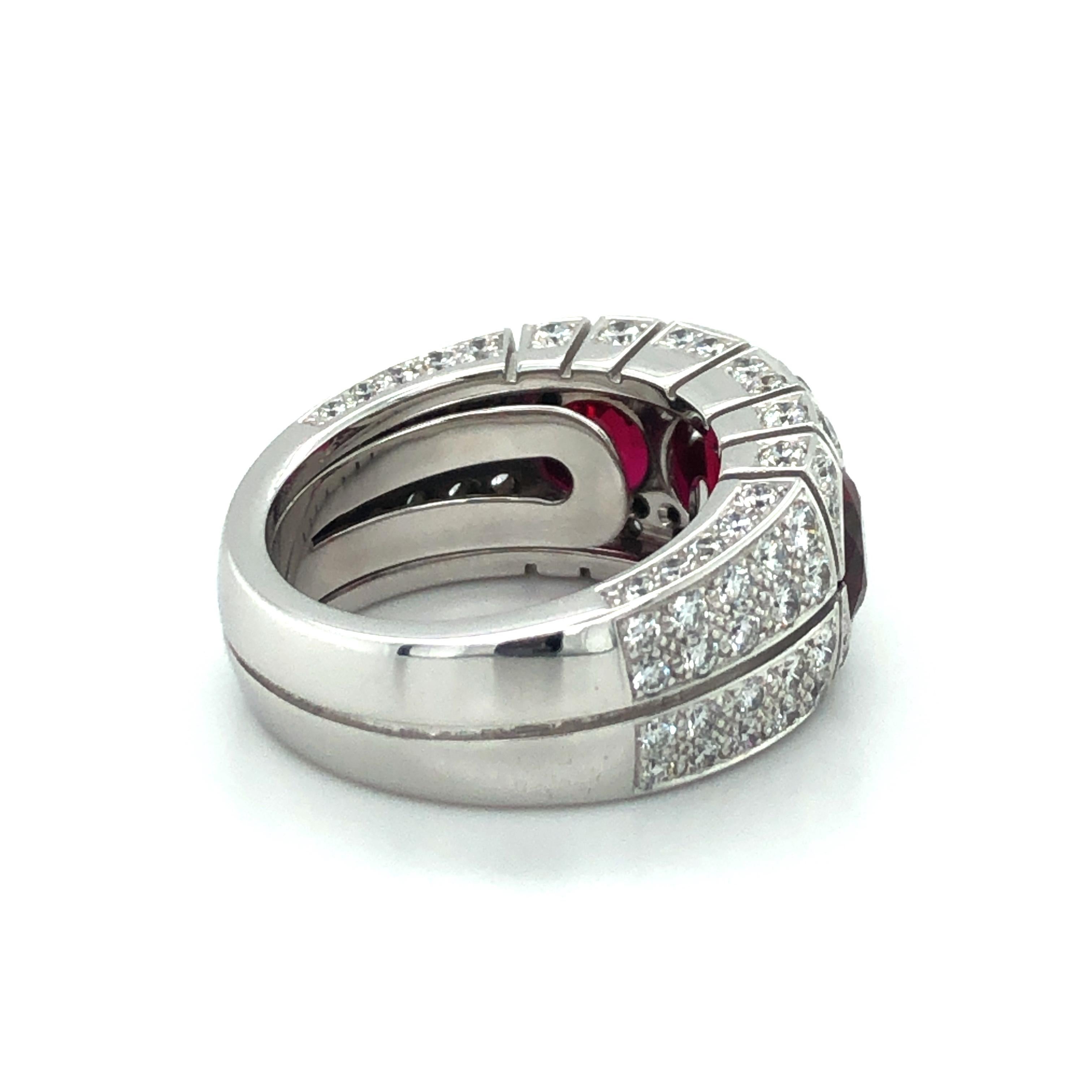 Burma Ruby and Diamond Ring by Péclard in 18 Karat White Gold For Sale 4
