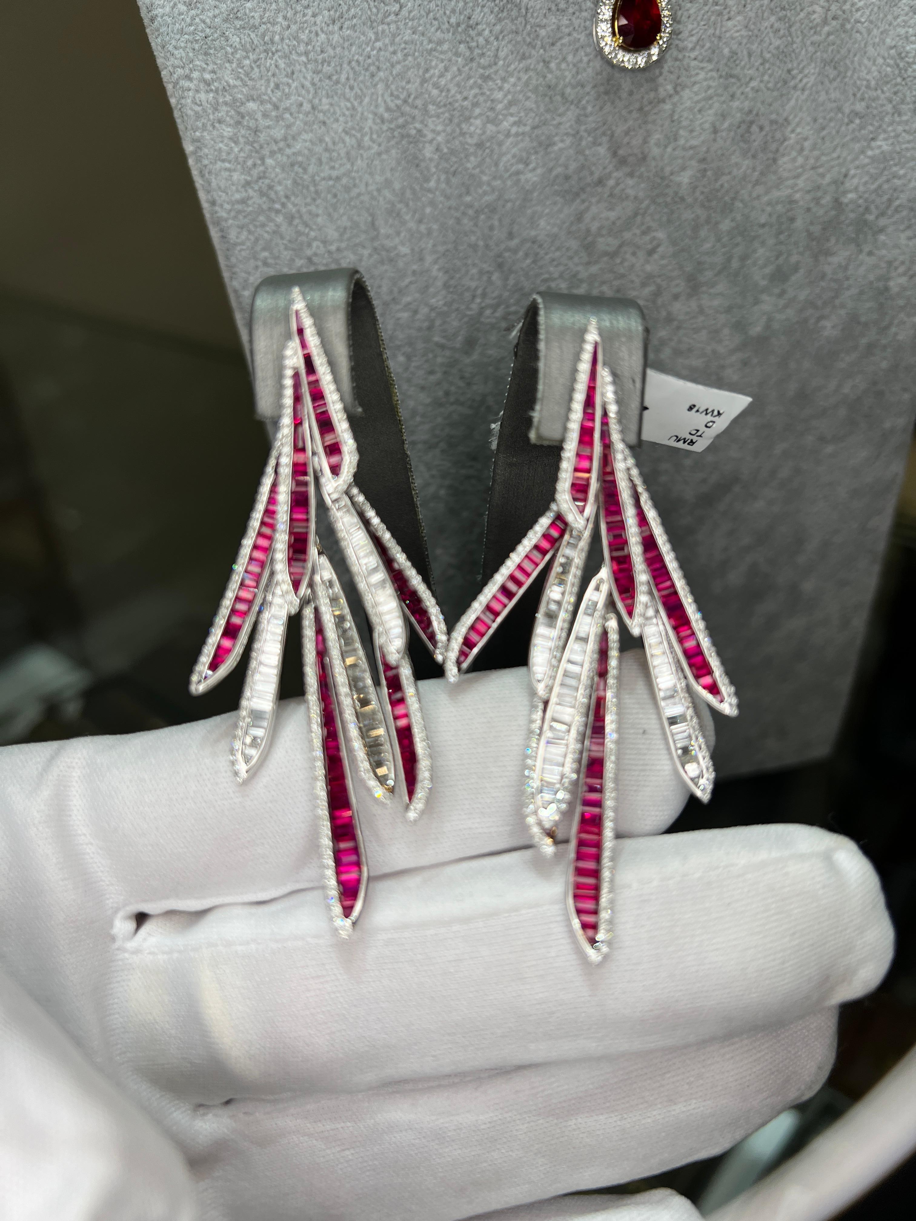 Burma Rubin und Diamant Auffälliger Kronleuchter Ohrring Weißgold 11,00 Karat Gesamt im Angebot 2