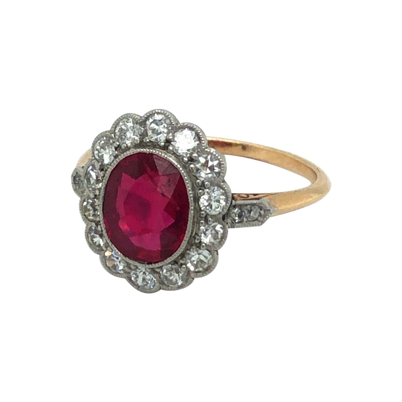 Burma Ruby and Diamonds Rose Gold Platinum Ring, circa 1910 For Sale