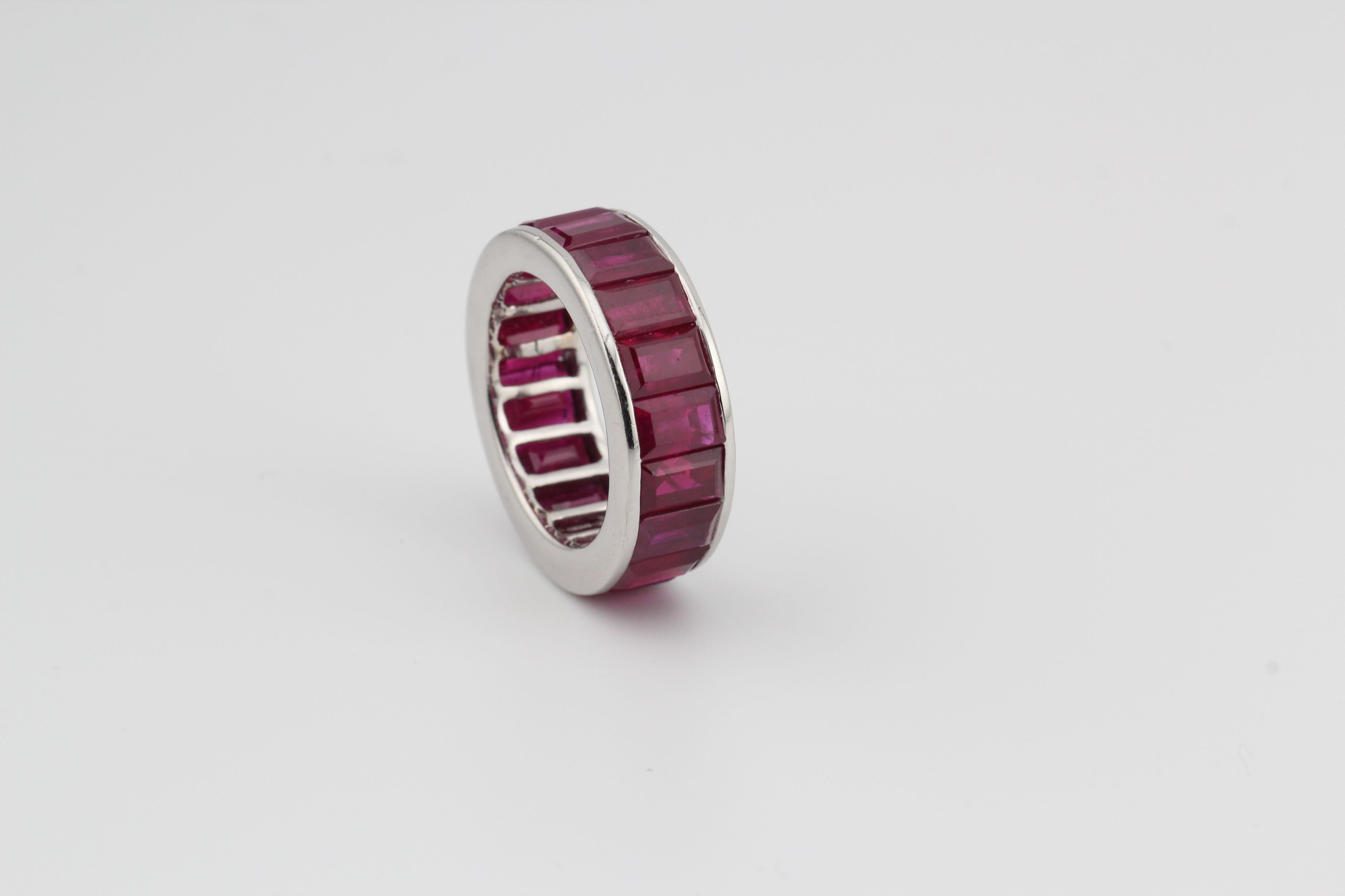 Contemporary Burma Ruby and Platinum Band Size 6 with GIA Report