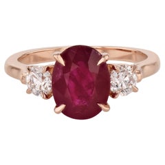 Burma Rubin und runder Diamant Ring aus Roségold