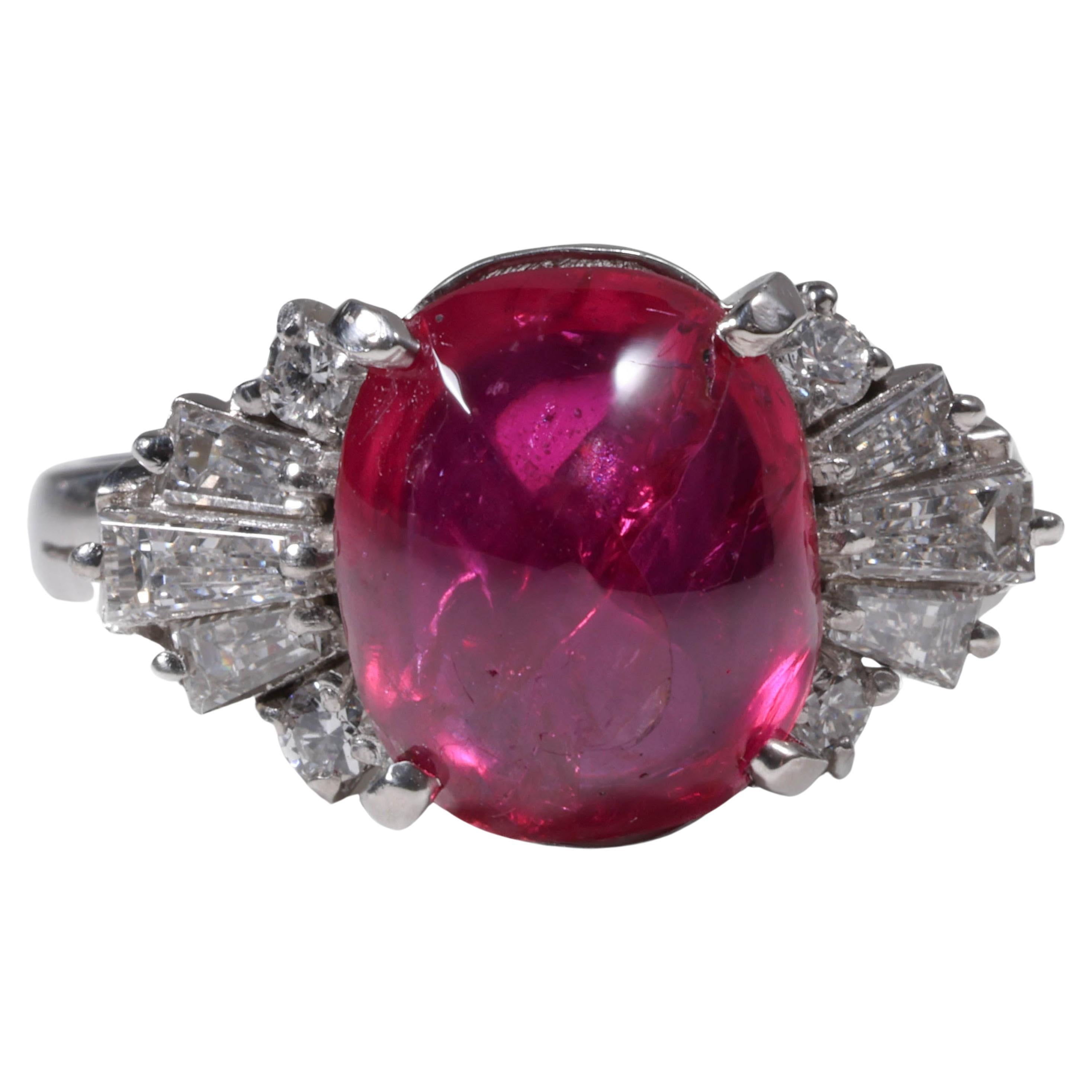 rubis de Birmanie non chauffé de 4,75 carats serti dans une monture vintage en platine, certifié