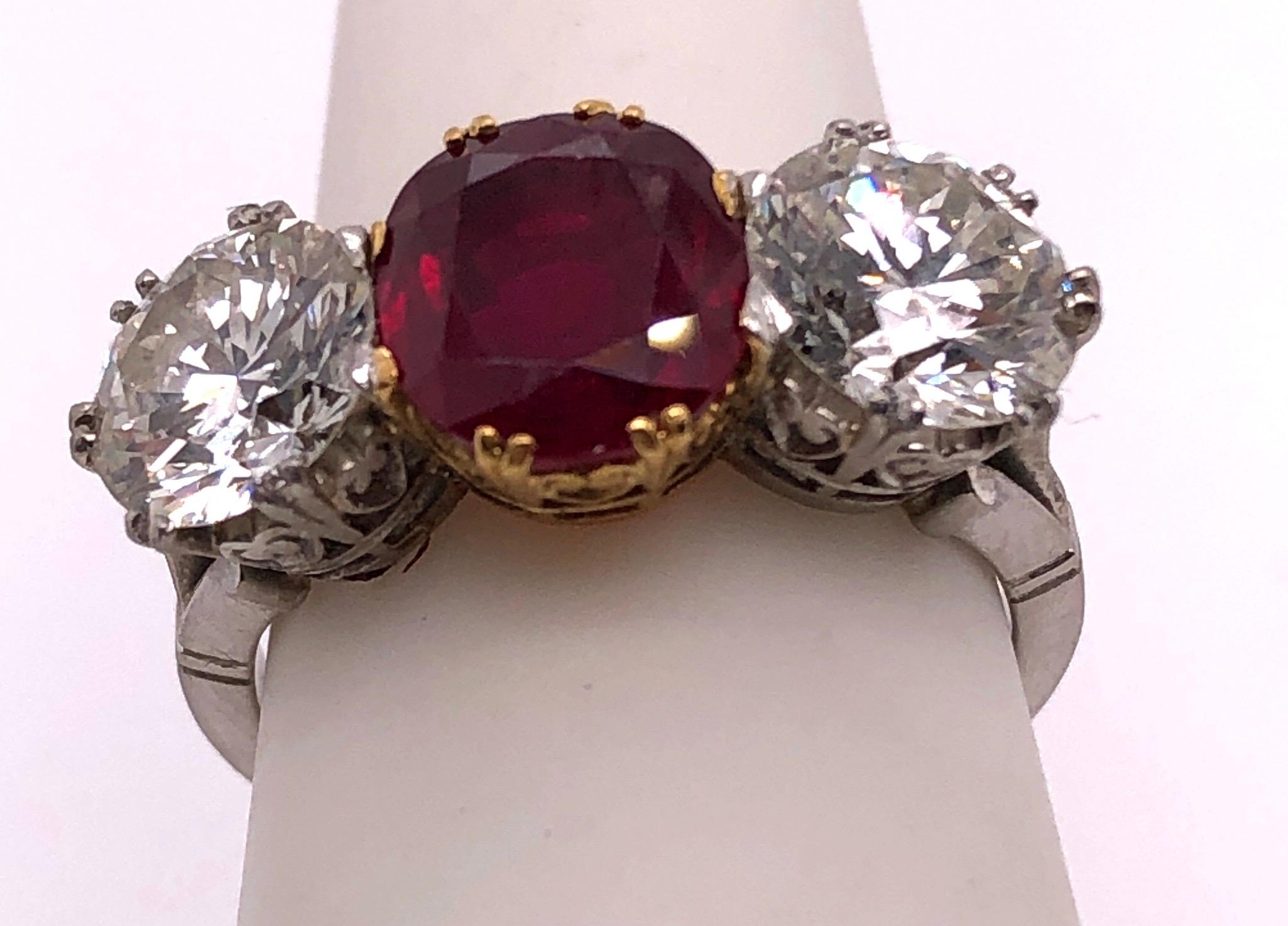 Burma Ruby Red and Diamond Dinner Ring, Engagement Ring In Good Condition For Sale In Stamford, CT