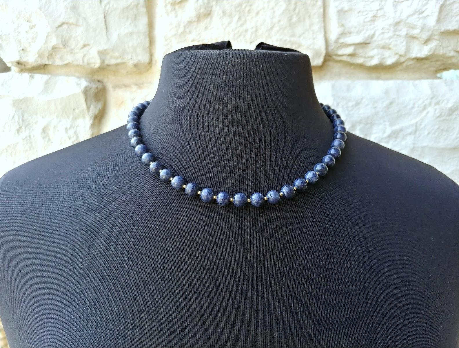 Women's Burma Sapphire Gold Necklace For Sale