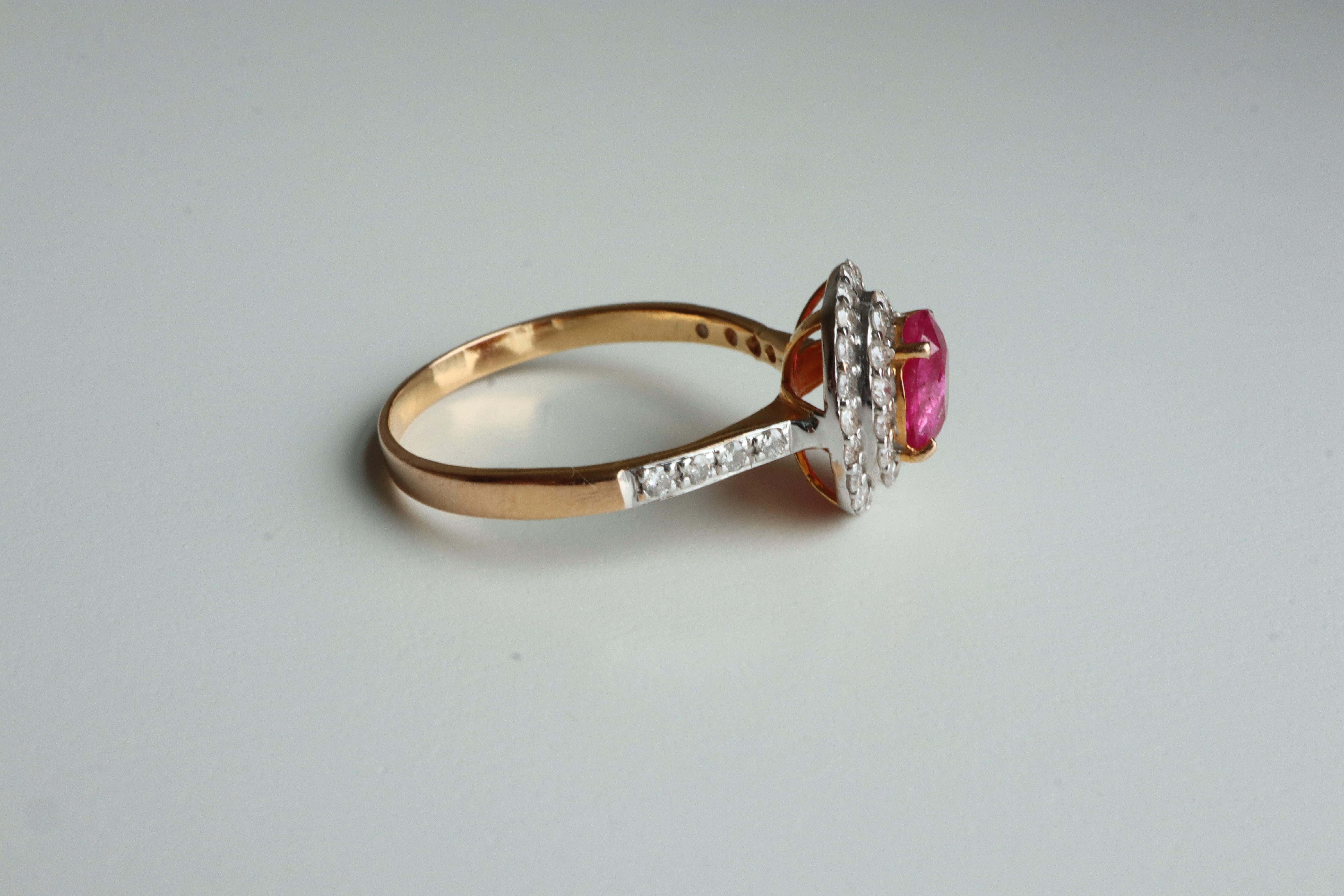 Mixed Cut Burma Unheated Ruby and Natural Diamonds Ring in 18K Yellow Gold For Sale