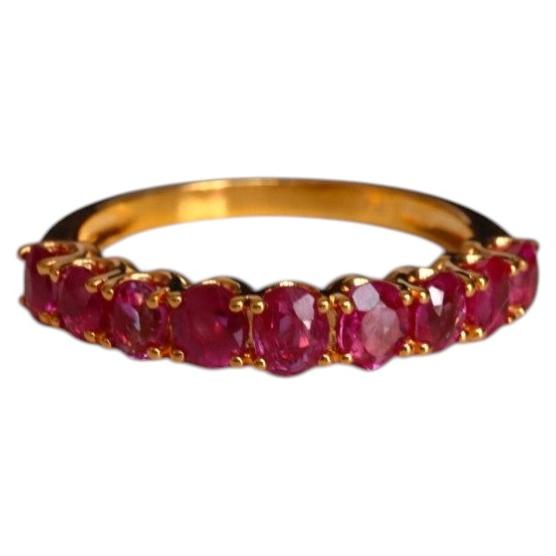 Bague en or 18 carats sertie d'un rubis non traité ou d'un saphir rose (bague demi-éternité avec rubis)