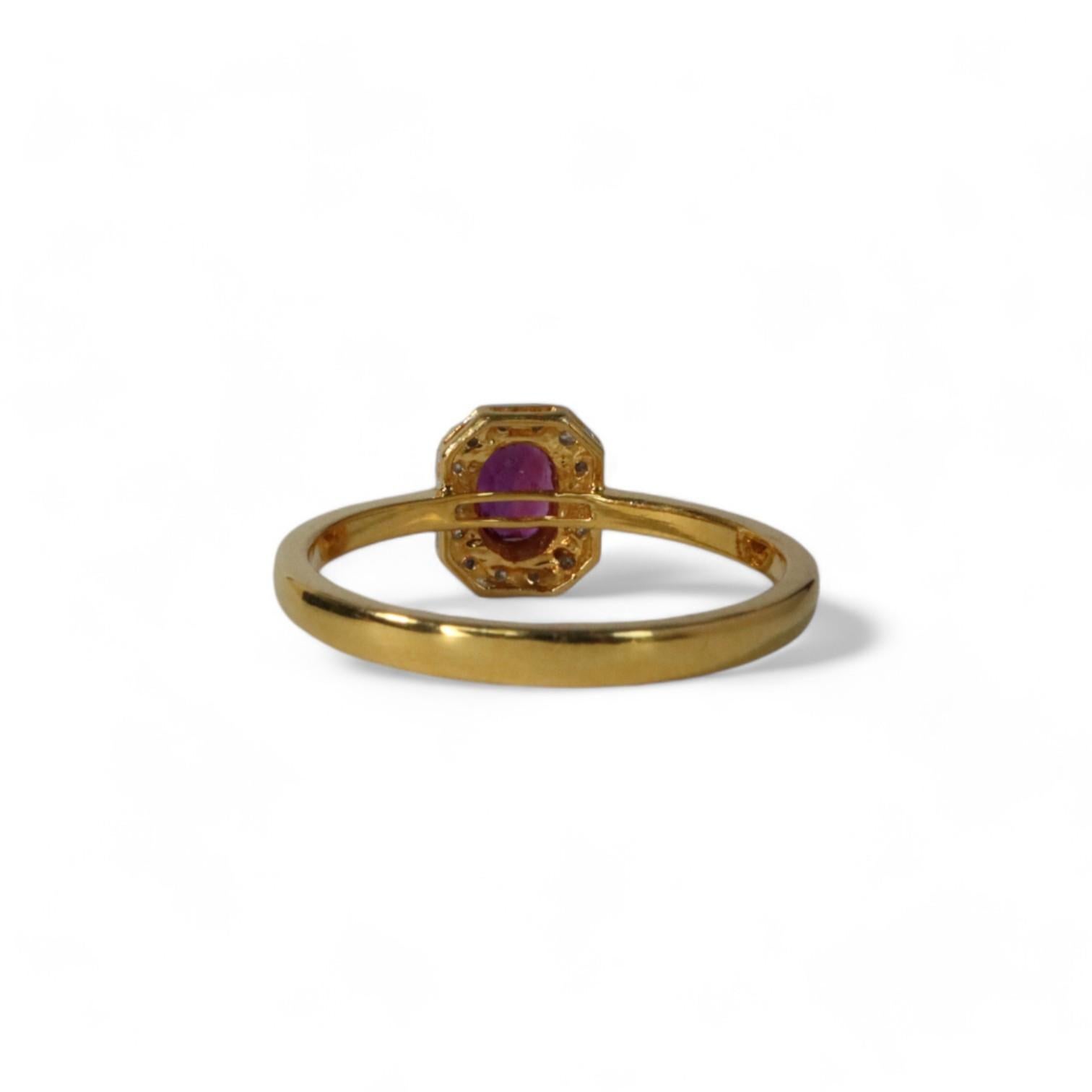 Anillo de rubí sin calentar de Birmania en oro amarillo de 18 quilates Art Decó en venta