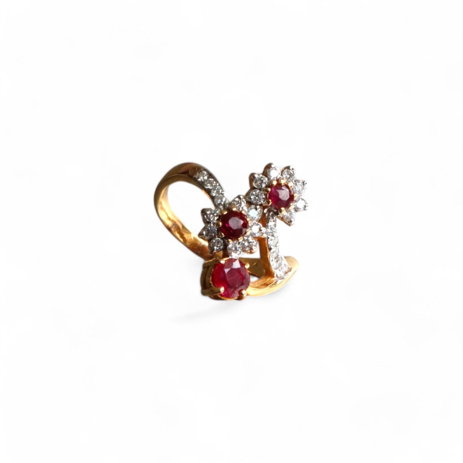 Oval Cut Burma Unheated Vivid Red Ruby and Natural Diamonds Ring in 18K Yellow gold For Sale