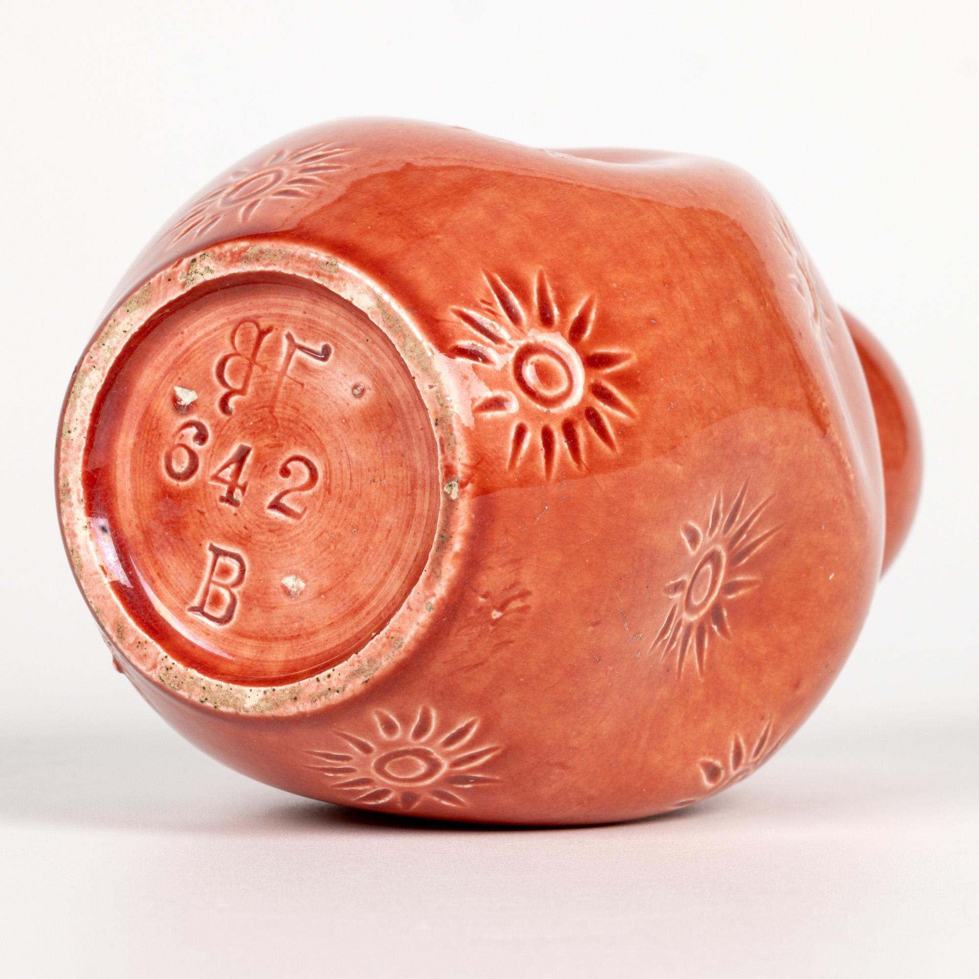 Vase d'art en faïence émaillé rose poudré Burmantofts Bon état - En vente à Bishop's Stortford, Hertfordshire