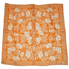 Sciarpa in seta multi-floreale Burmel "Warm Tangerine & Ivory