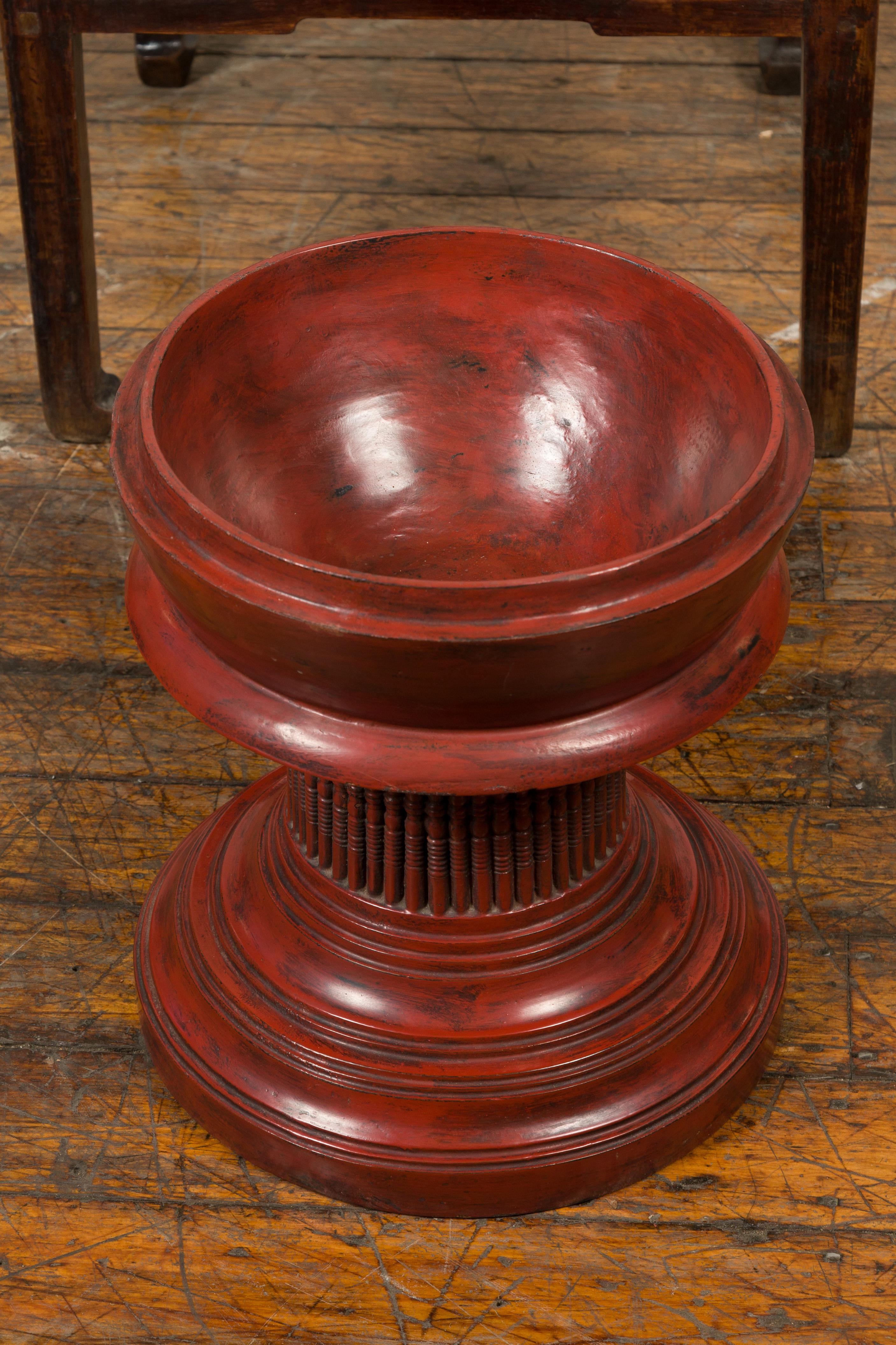 Burmese 19th Century Cinnabar Palembang Lacquer Lidded Temple Offering Bowl 5