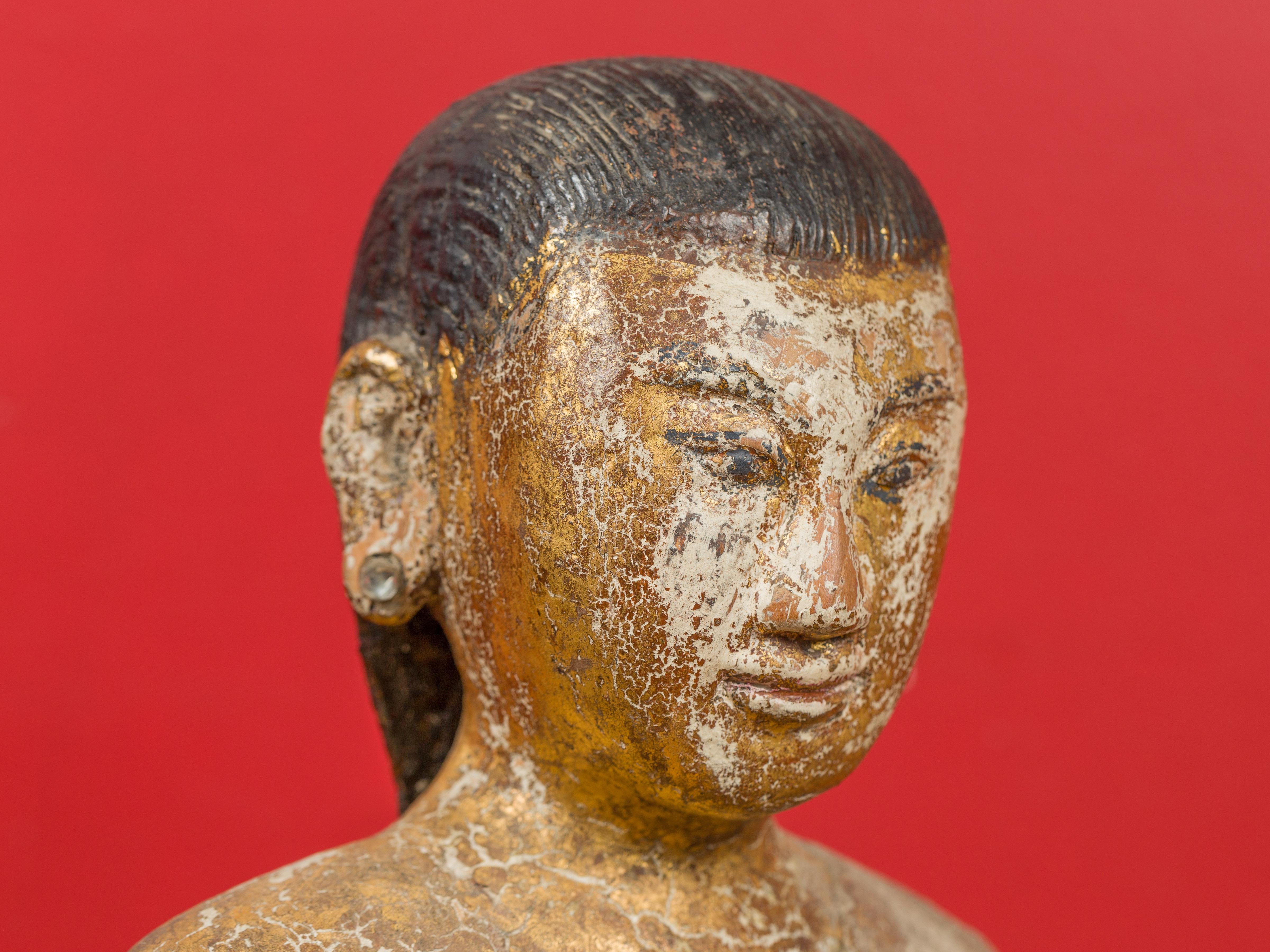 Burmese 19th Century Hand Carved, Gilded and Painted Sculpture of a Seated Woman For Sale 5