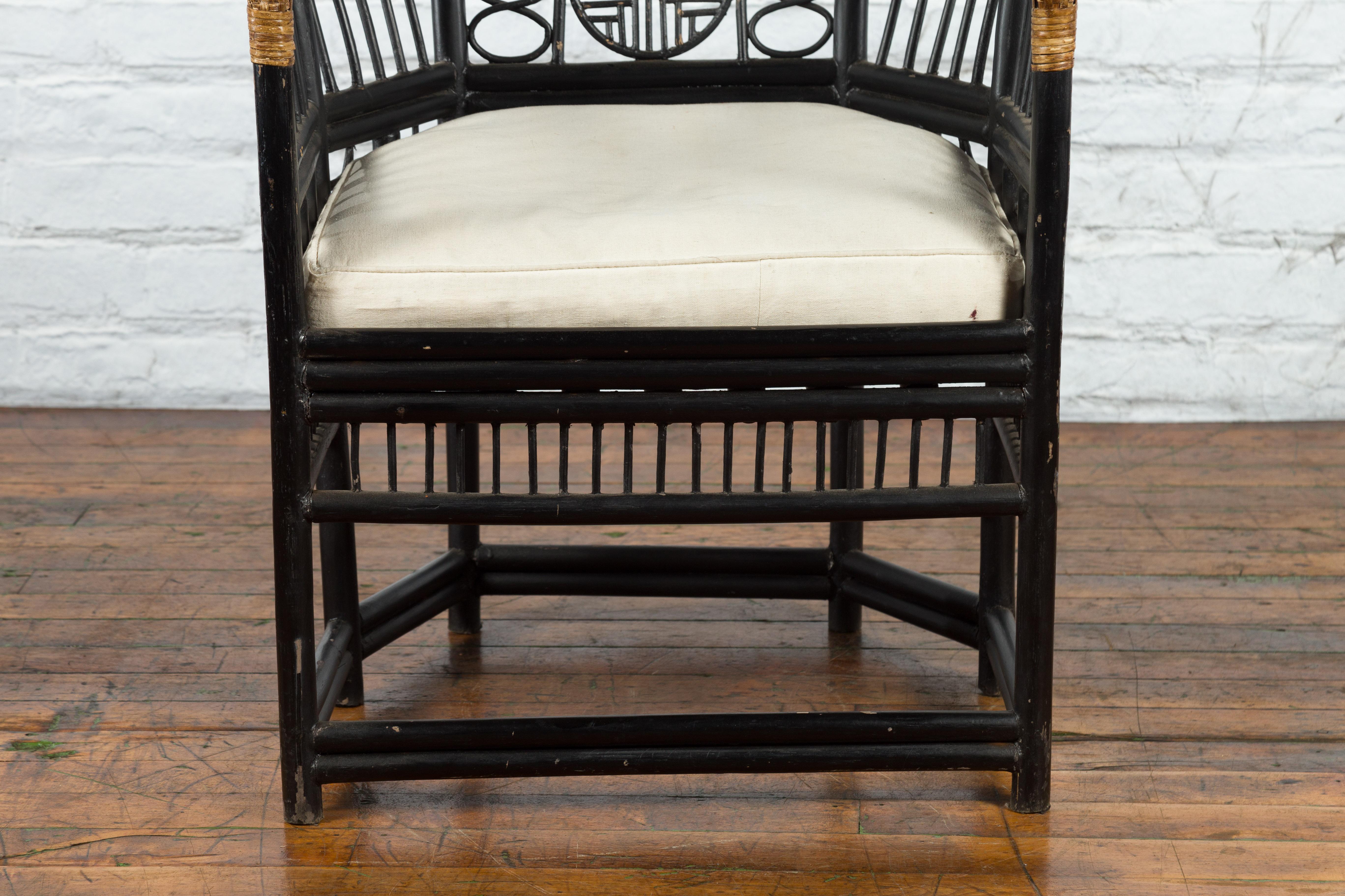 Burmese 19th Century Horseshoe Back Chair with Bamboo Fretwork Geometric Motifs 3