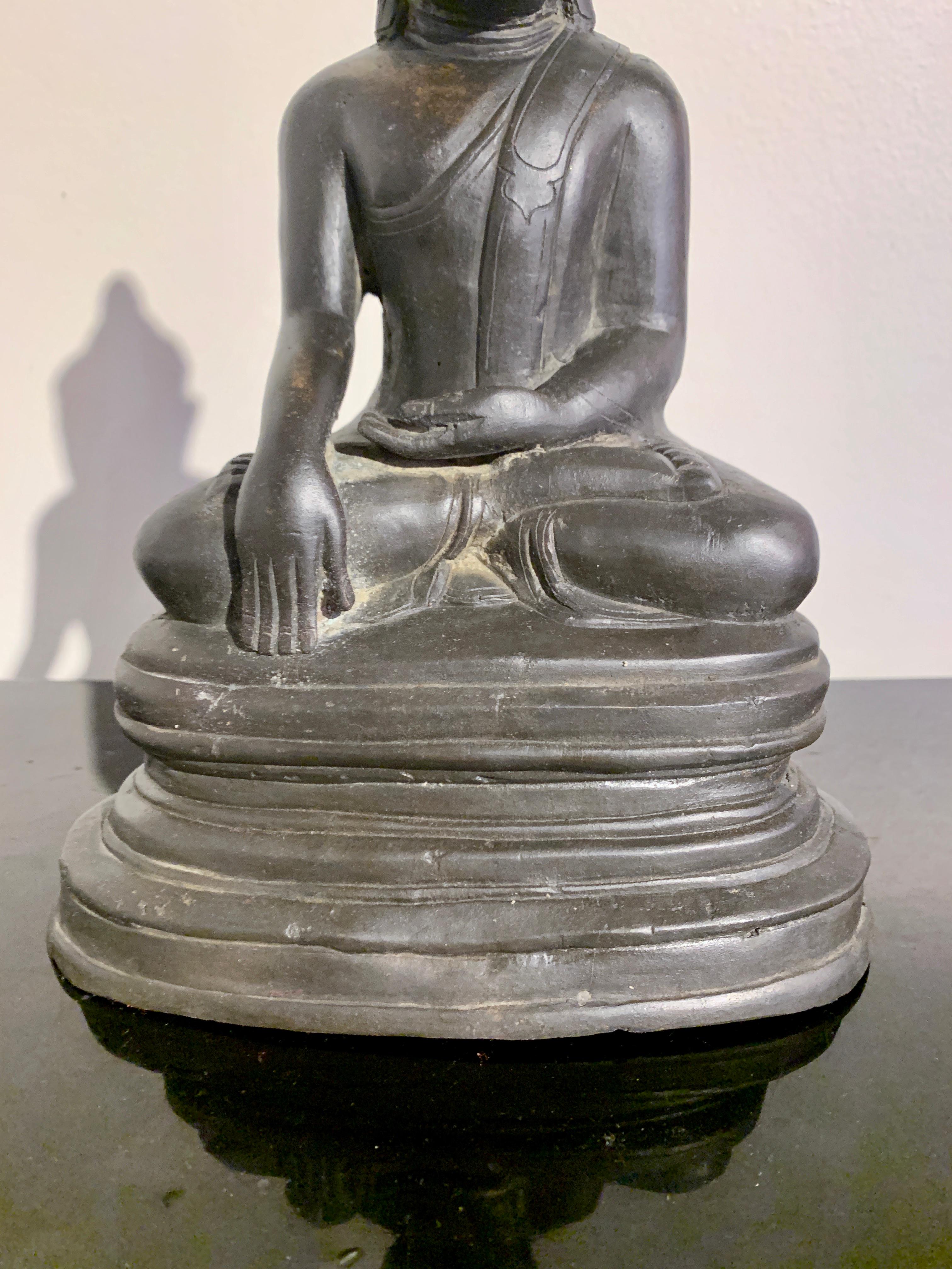 Burmese Bronze Arakan Style Seated Buddha, Mid 20th Century, Burma For Sale 2
