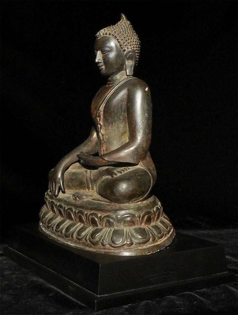 Burmese Bronze Buddha, Probably 17th/19thC, 7385 2