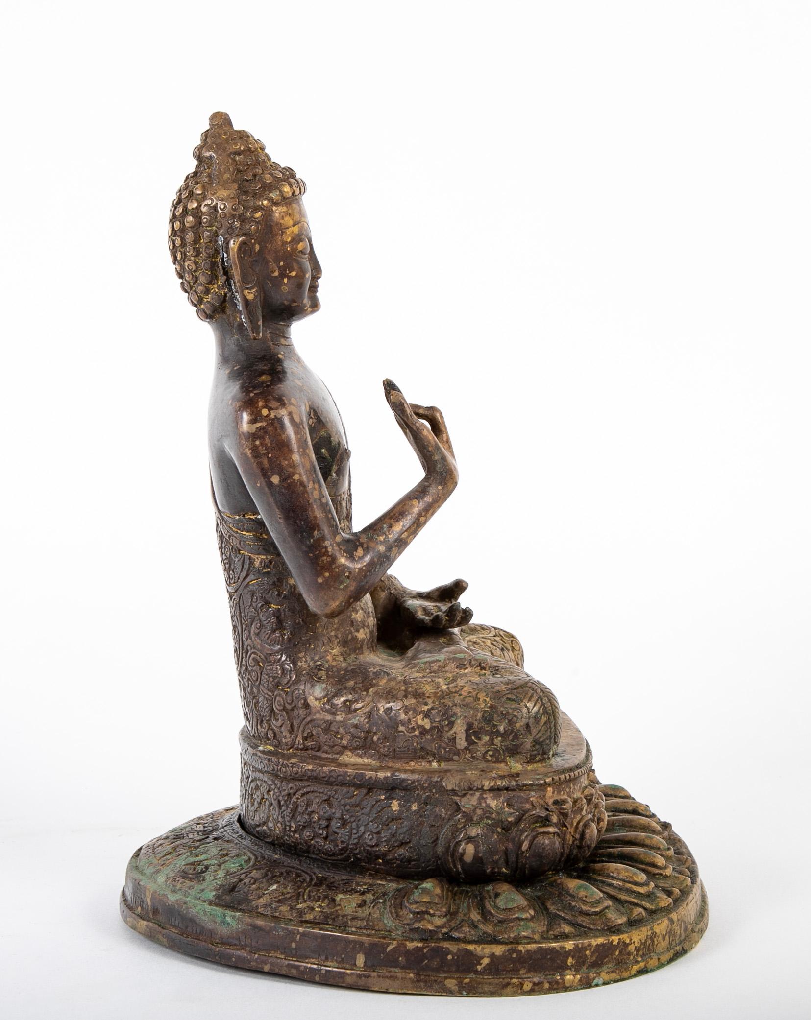 Burmese Bronze Buddha Seated in Lotus Position In Good Condition For Sale In Stamford, CT