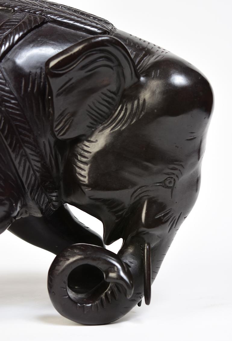 Bronzo Elefante birmano in bronzo in vendita