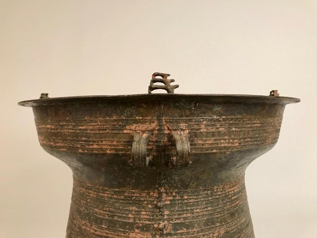 Burmese Bronze Rain Drum Side Table (Stammeskunst)