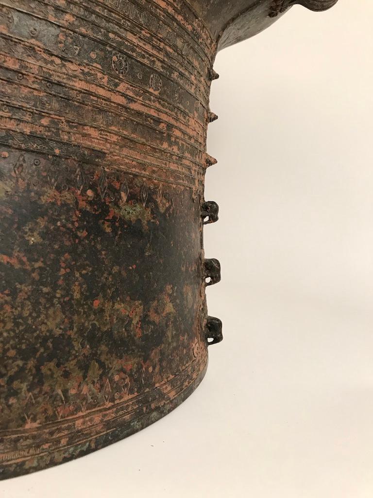 Burmese Bronze Rain Drum Side Table (Südostasiatisch)