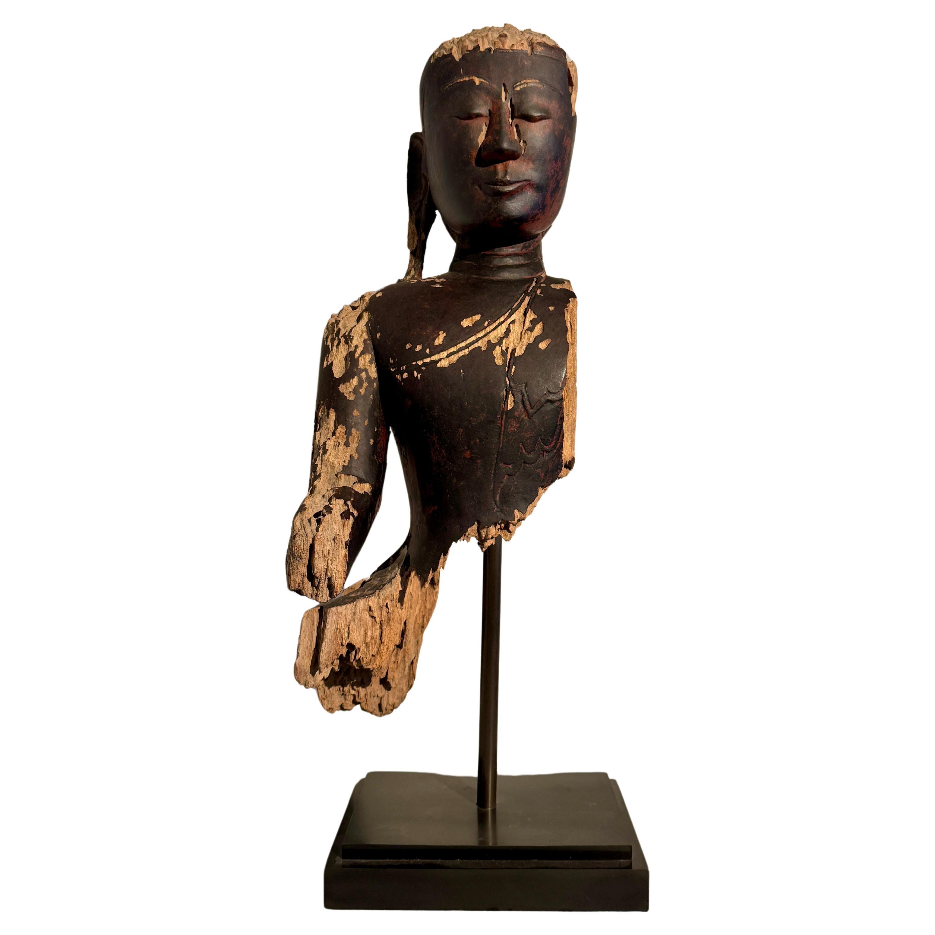 Burmese Buddha Fragmentary Lacquered Wood Bust, Ava Period, 17th/18th Century For Sale