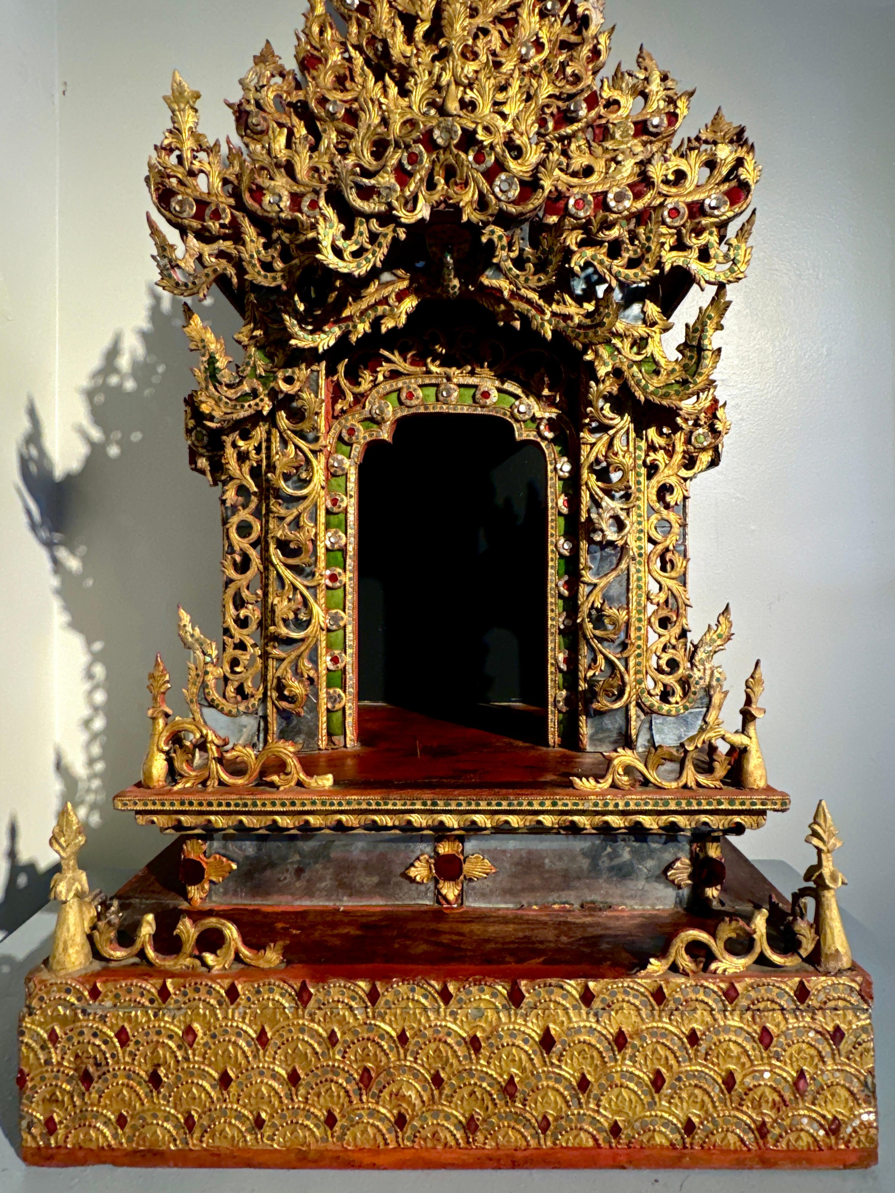 Burmese Buddha Throne, Palin, Gilt and Embellished Wood, Mandalay Period, 19th c For Sale 2