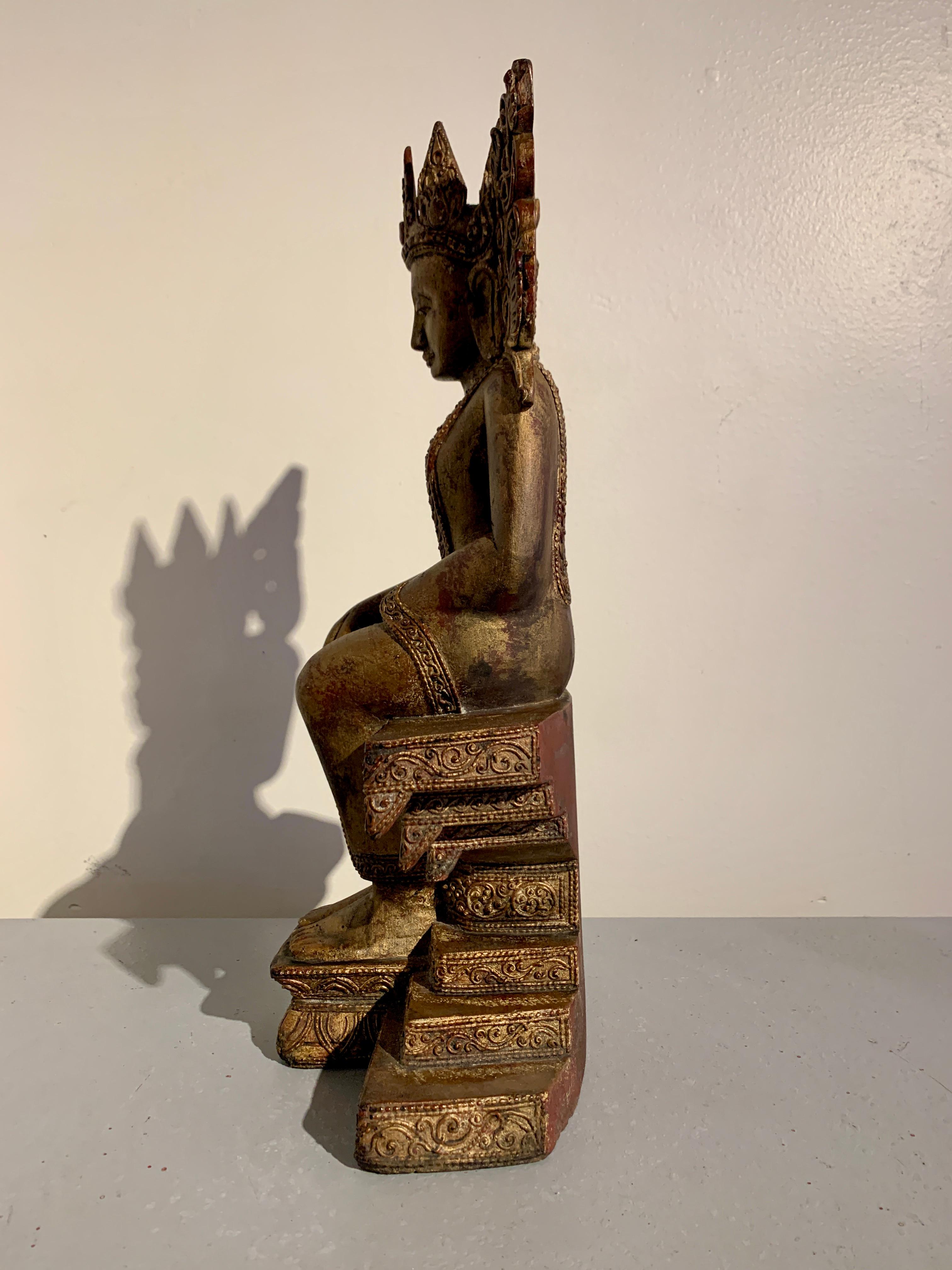 Burmese Carved Hardwood Crowned Buddha Seated in Western Pose, Mid 20th Century For Sale 1