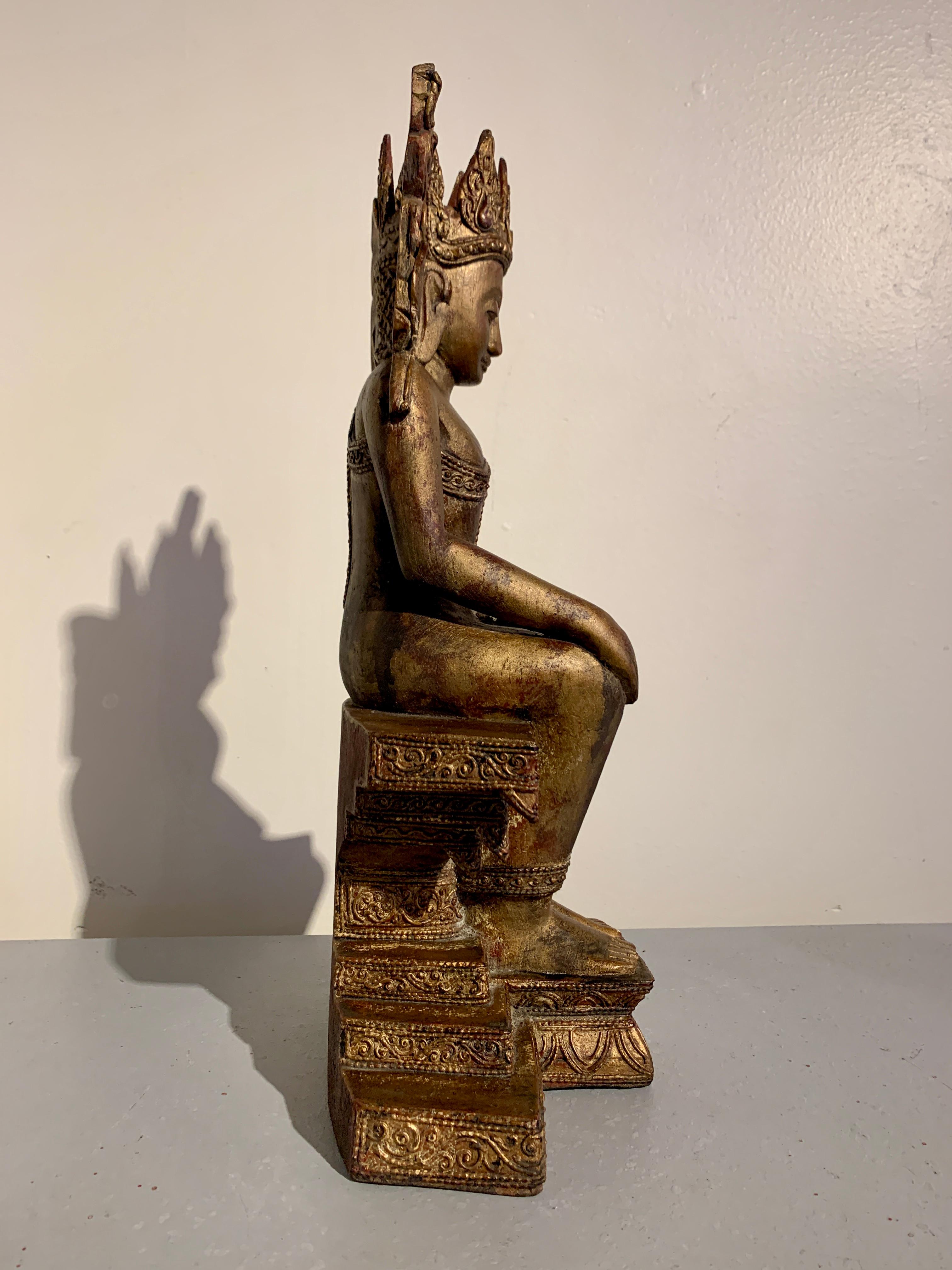 Burmese Carved Hardwood Crowned Buddha Seated in Western Pose, Mid 20th Century For Sale 3