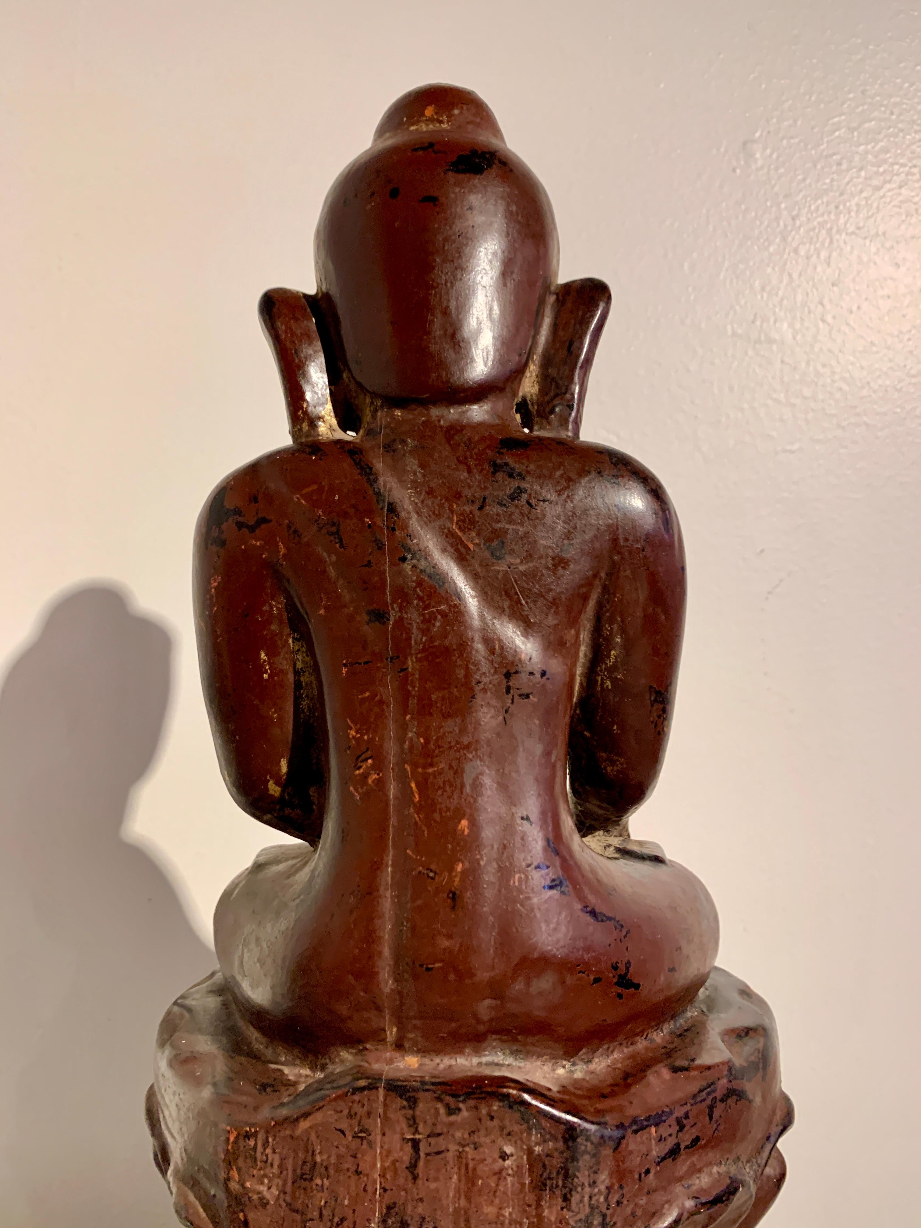Burmese Carved Teak and Lacquered Buddha, Ava Period, 18th Century 7