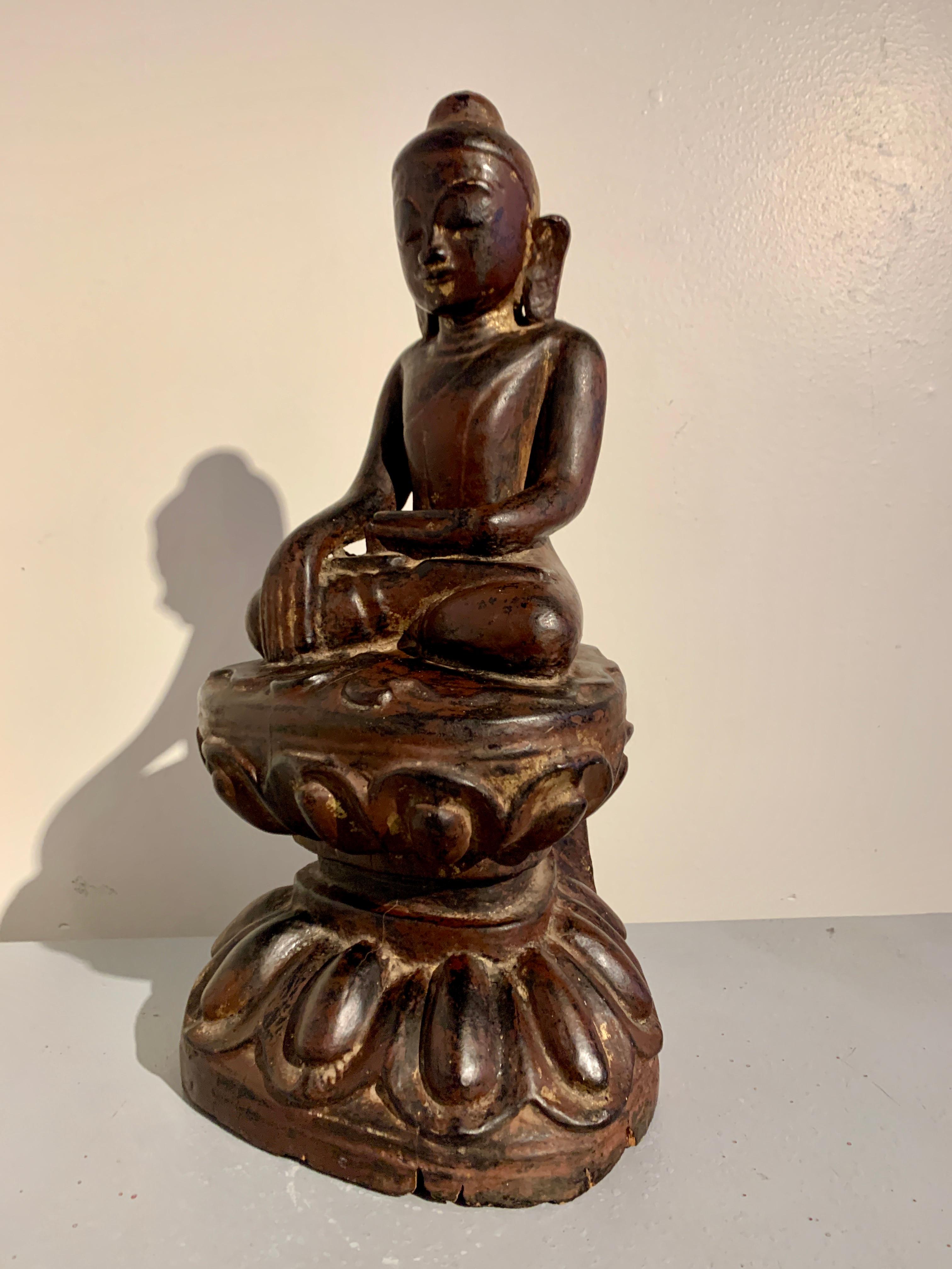 Burmese Carved Teak and Lacquered Buddha, Ava Period, 18th Century 2