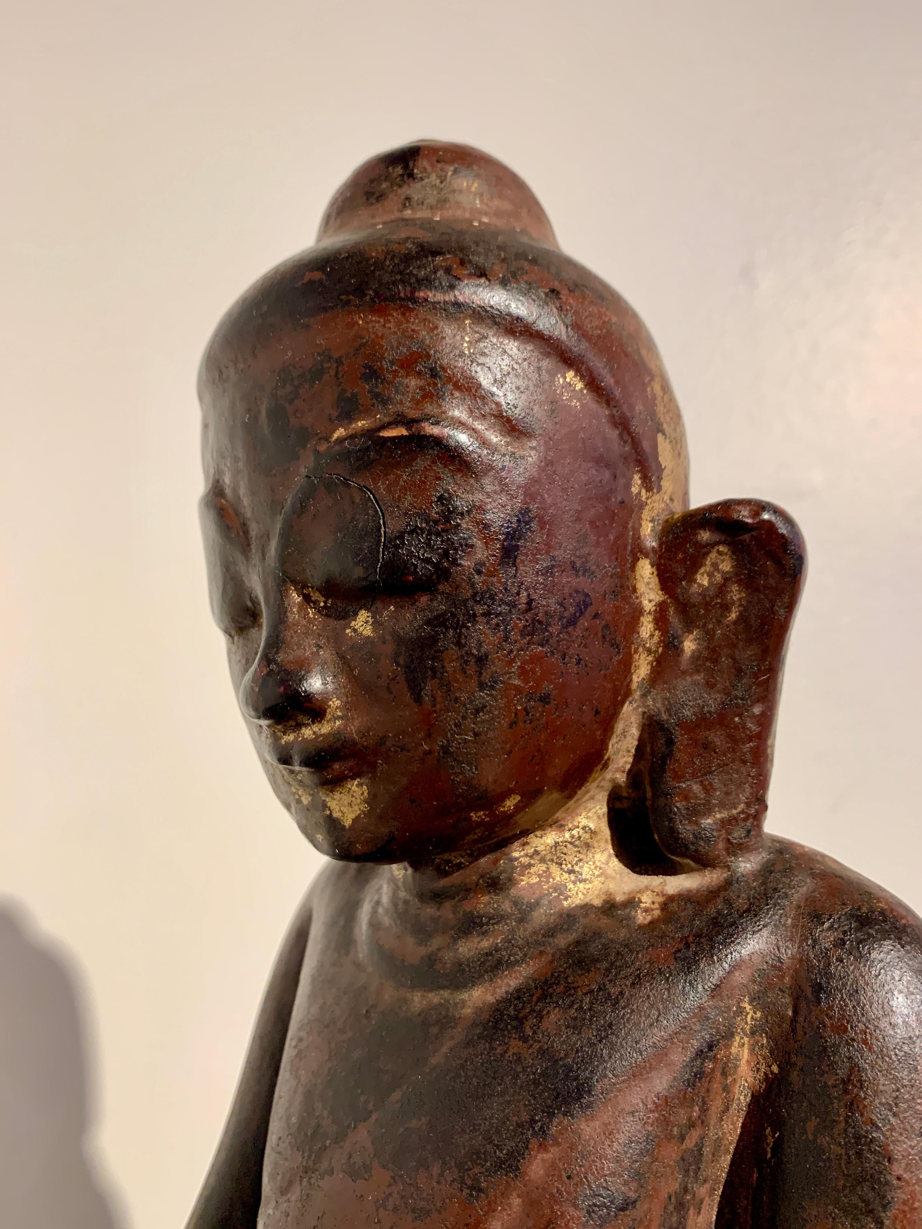 Burmese Carved Teak and Lacquered Buddha, Ava Period, 18th Century 5