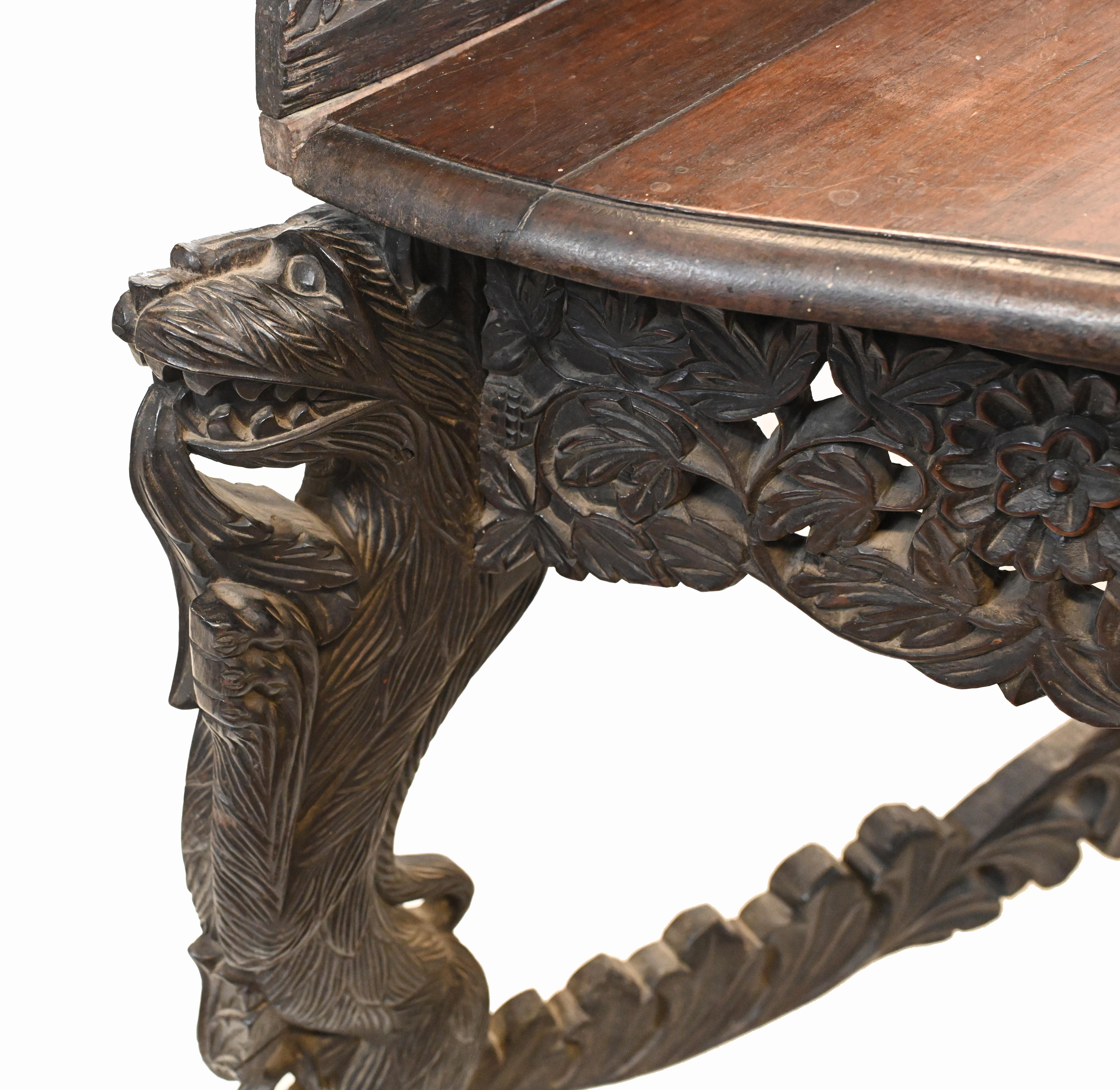 Table console birmane ancienne meuble sculpté de Birmanie, 1880 en vente 9