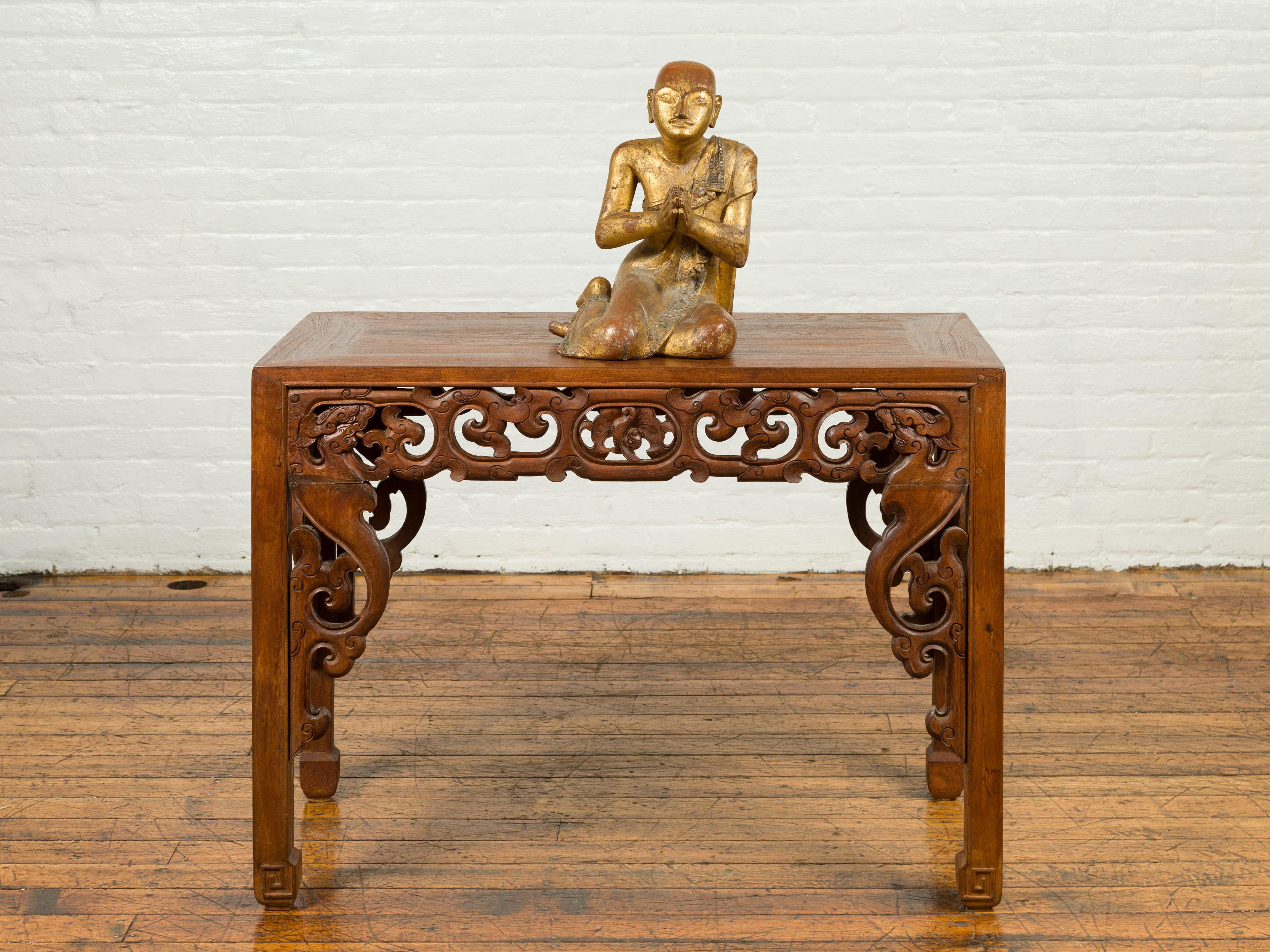 Burmese Giltwood and Hand Carved Sculpture of Seated Buddhist Monk with Inlay In Good Condition In Yonkers, NY
