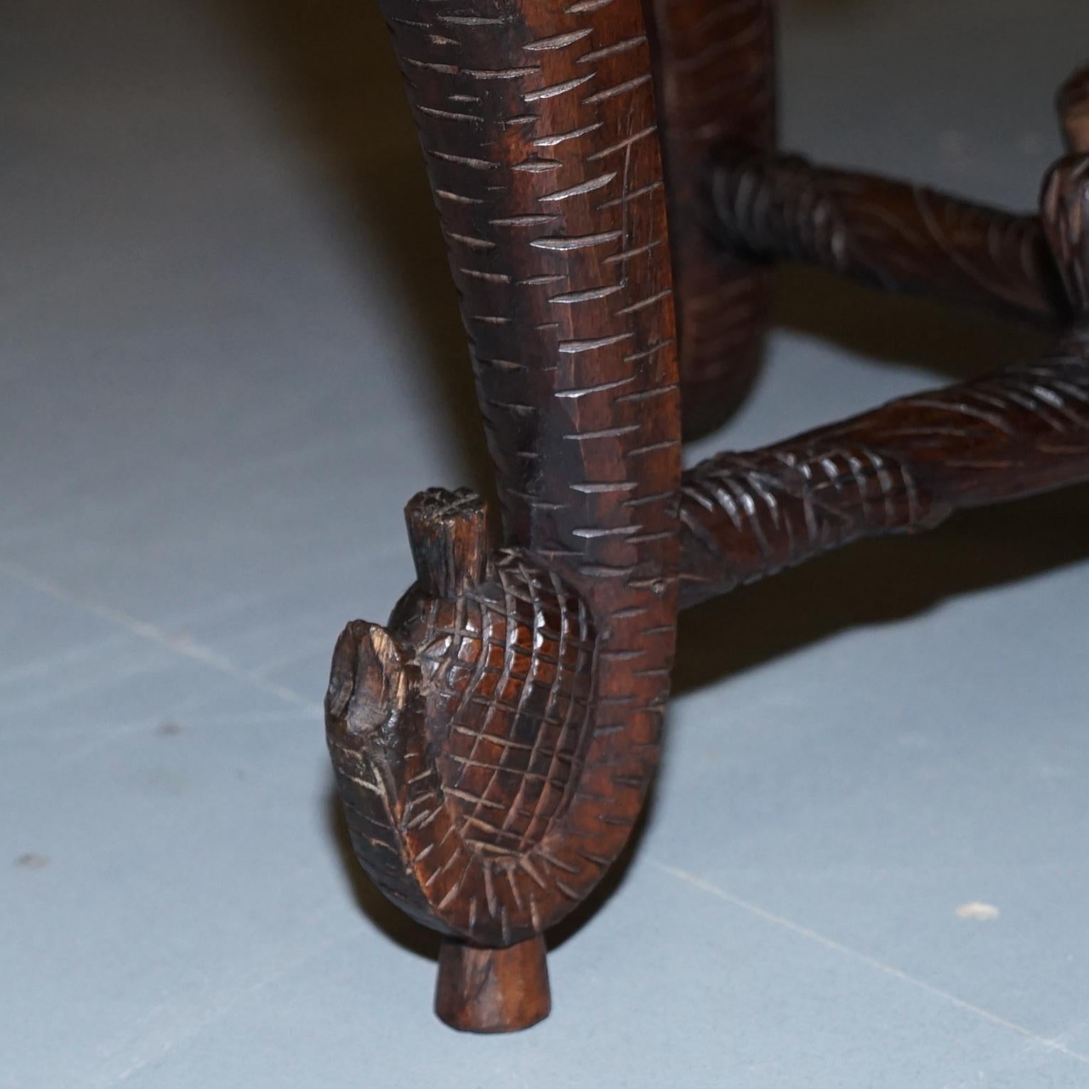 Table d'appoint éléphant birman sculpté à la main Pietra Dura spécimen dessus en marbre en vente 4