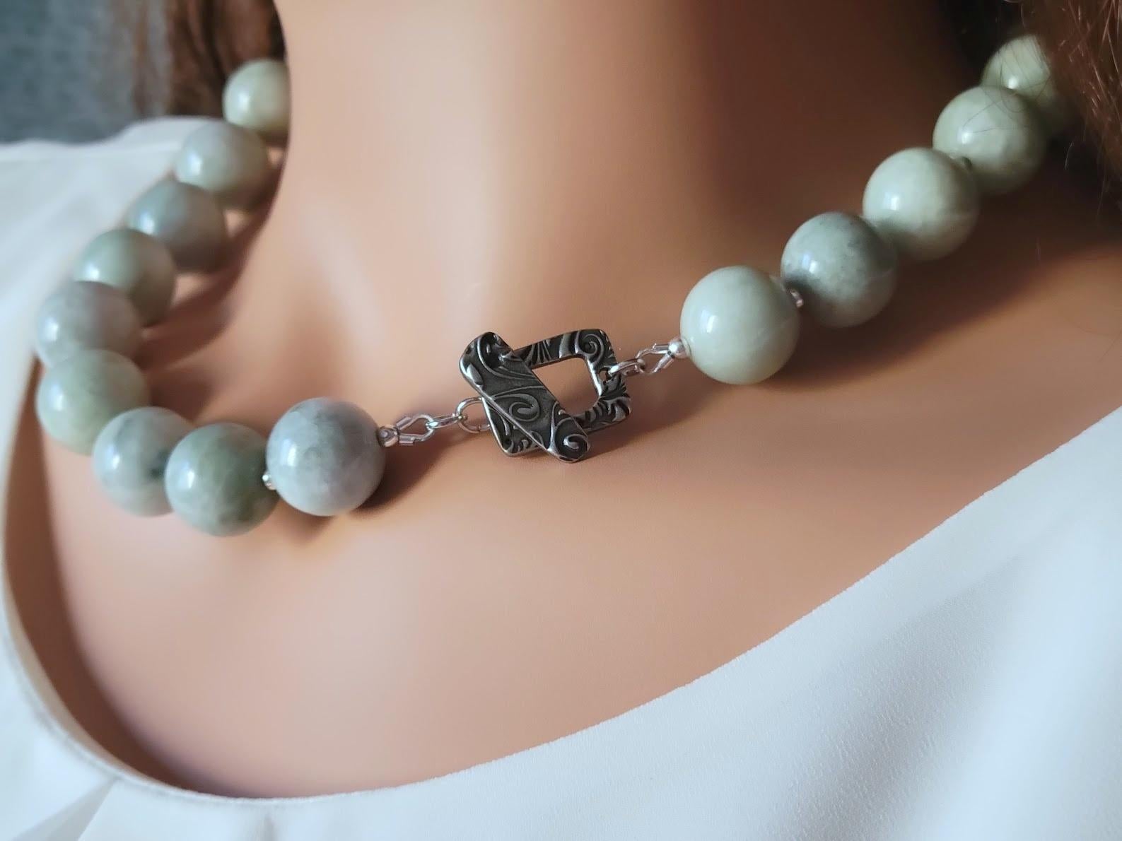Burmesische Jade-Halskette im Angebot 2
