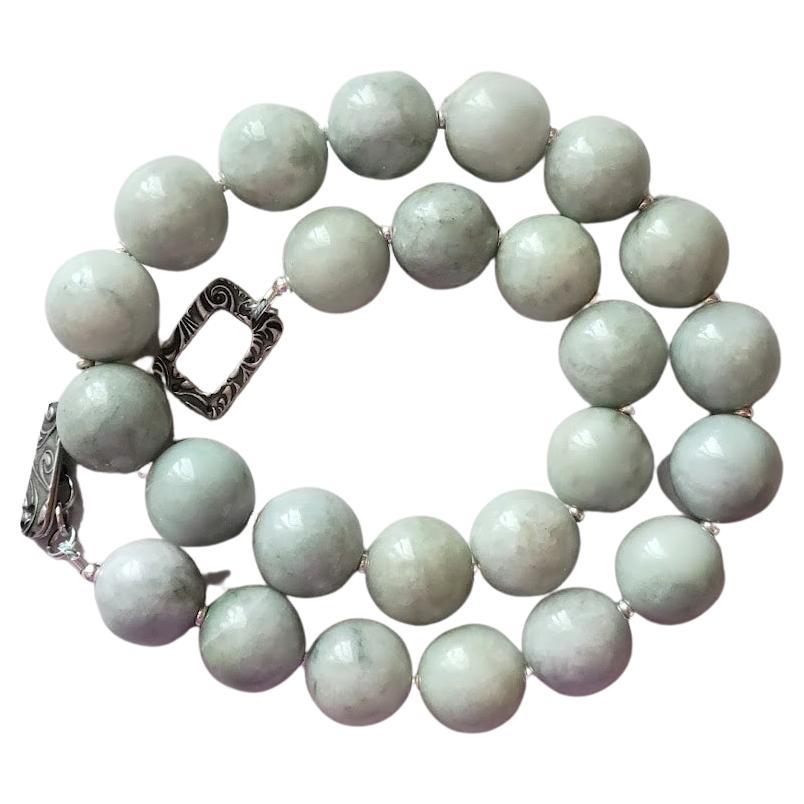 Burmesische Jade-Halskette im Angebot