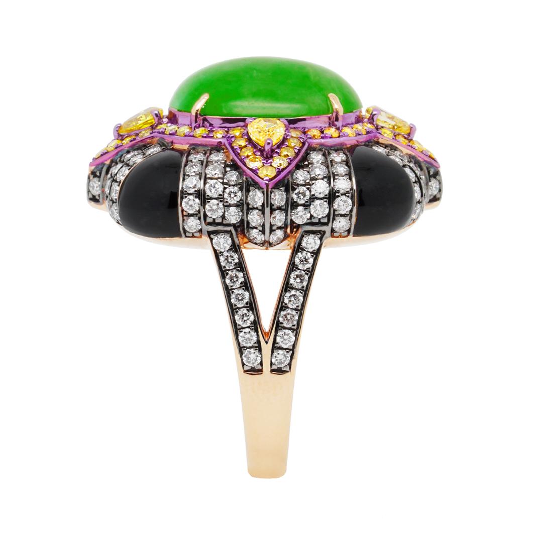 Ring aus burmesischem Jadeit, gelbem Fancy-Diamant, Onyx und Diamant, 18 Karat Gold, Austy Lee (Moderne)