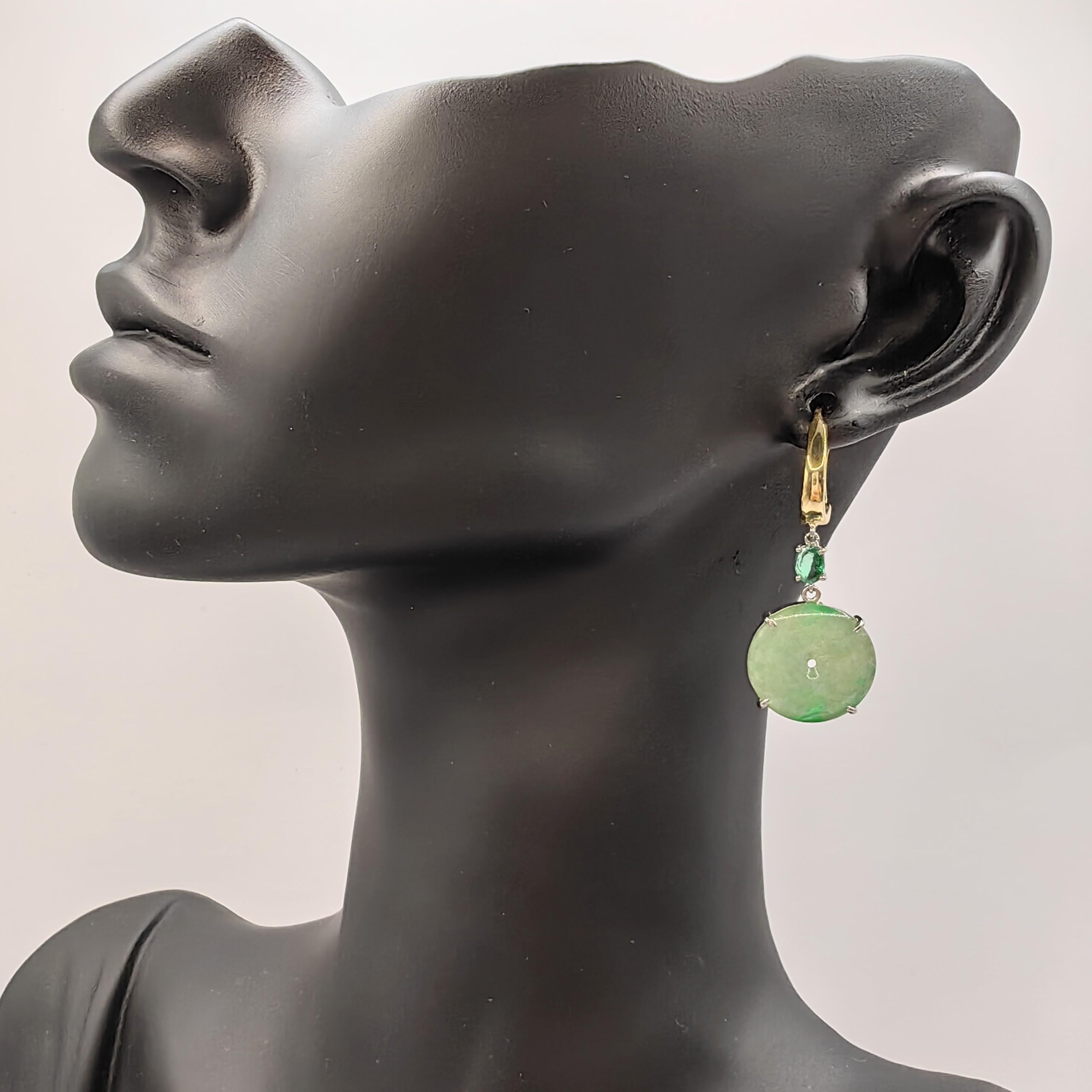 Burmese Jadeite Jade Donut & Emerald Dangling Earrings in 18K Two-tone Gold In New Condition For Sale In Wan Chai District, HK