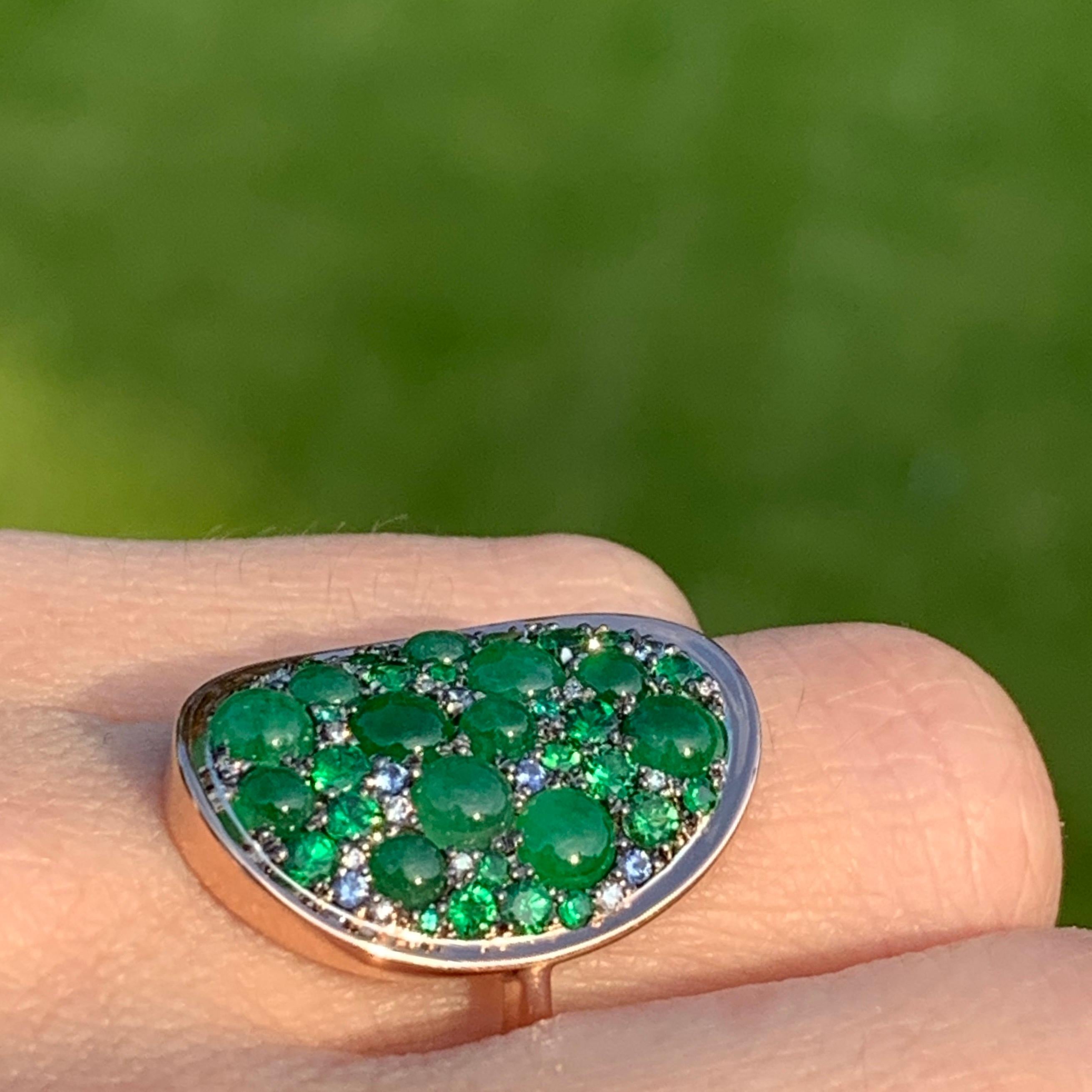 Burmese Jadeite, Tsavorite, No Heat Blue Sapphire, Emerald and Diamond Pave Ring In New Condition In Antwerp, BE