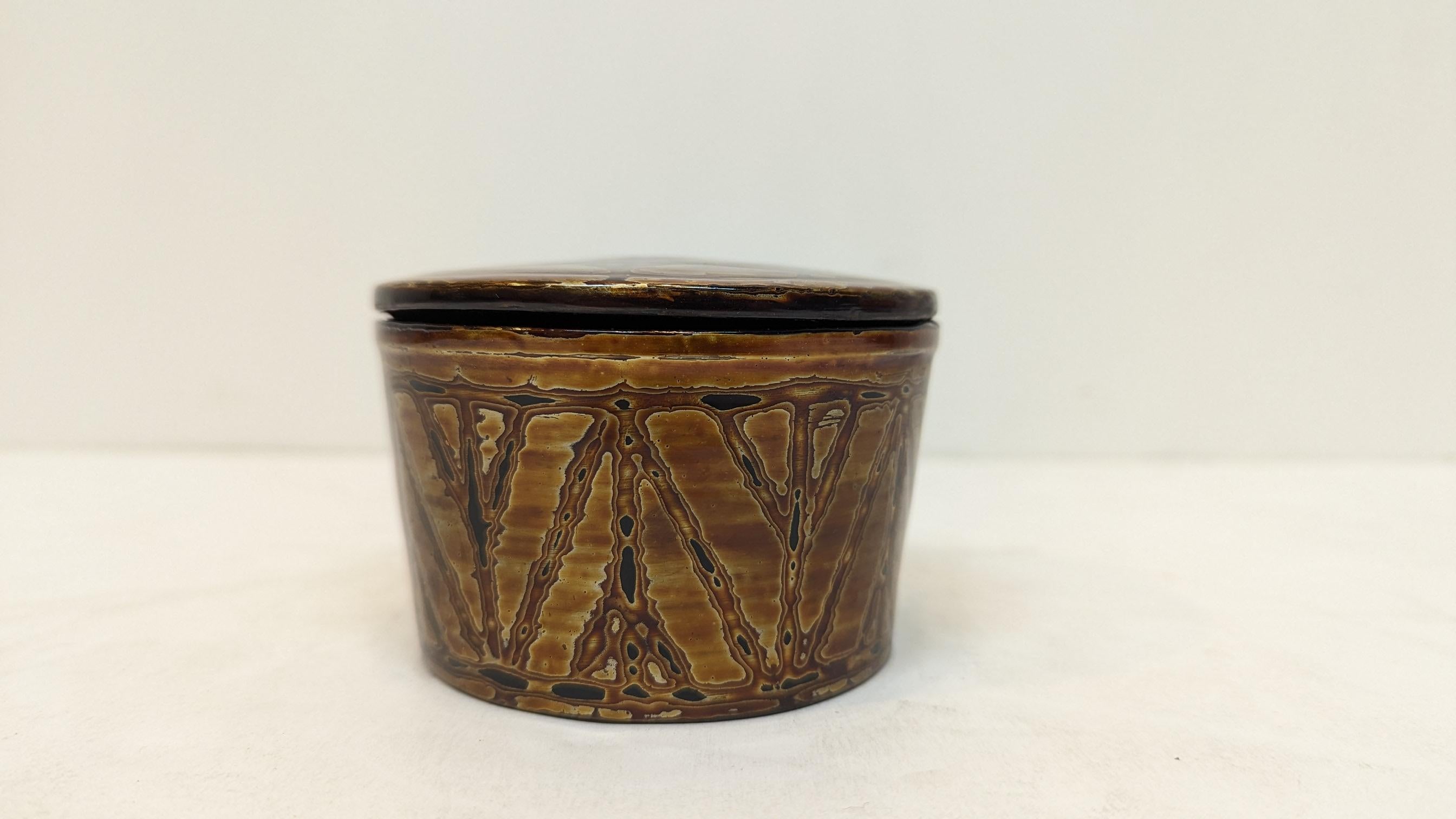 Burmese Lacquer Box For Sale 2