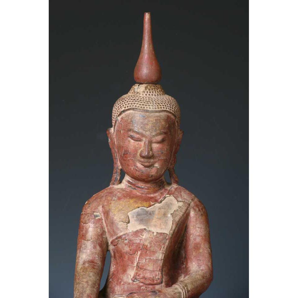 Burmese Lacquered Wood Seated Buddha Figure, 18th Century In Good Condition For Sale In New York, NY
