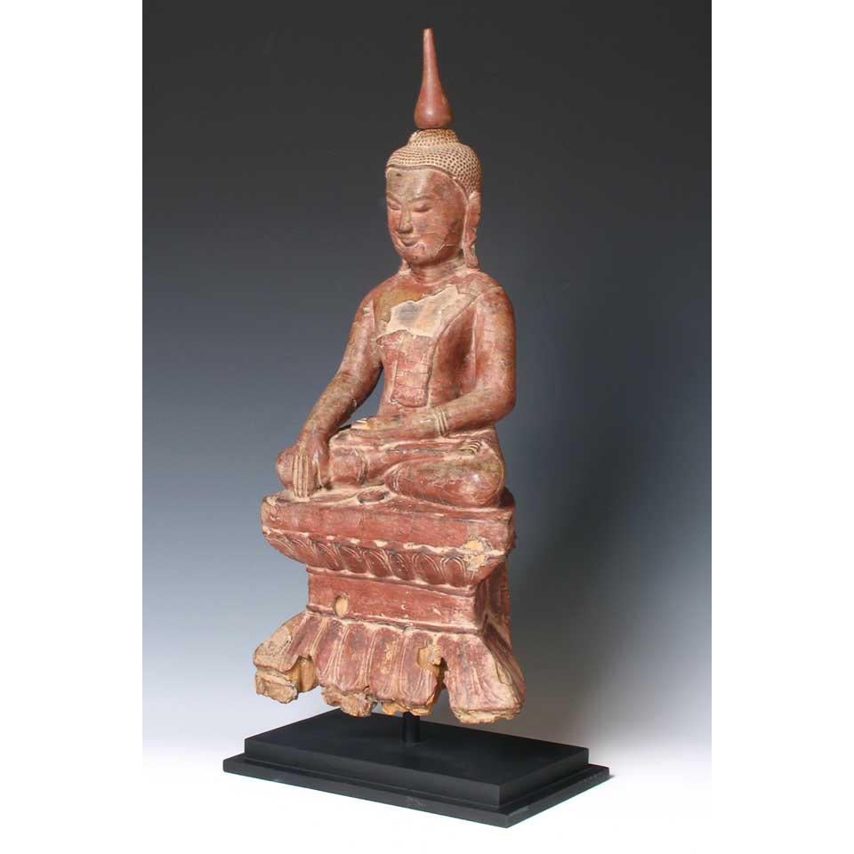 Burmese Lacquered Wood Seated Buddha Figure, 18th Century For Sale 2