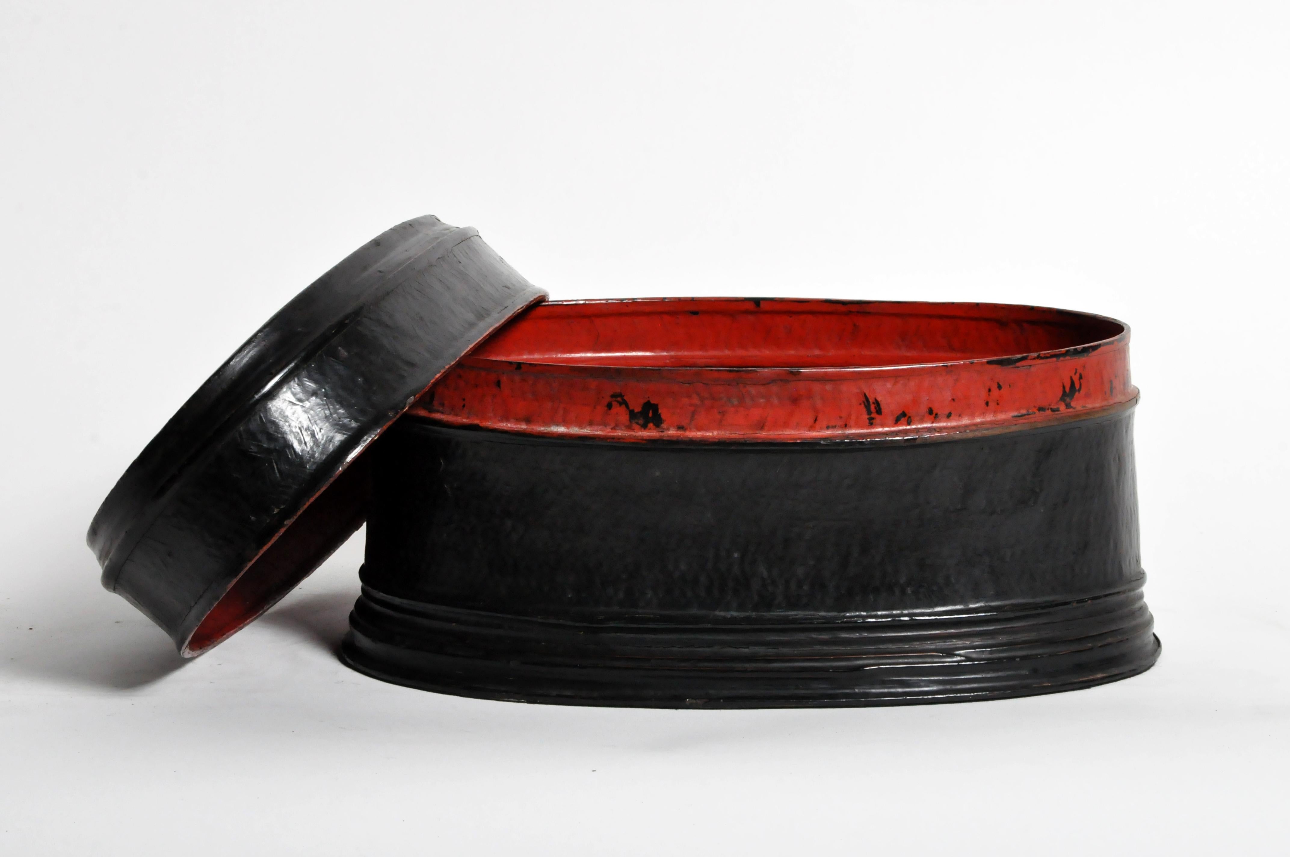 20th Century Burmese Lacquerware Box