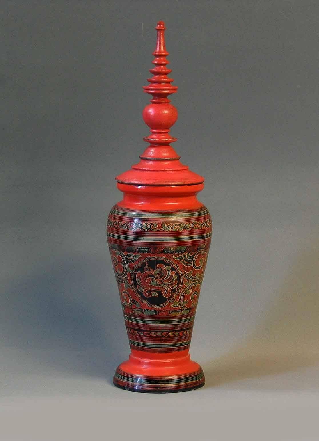 20th Century Burmese Mandalay Style Gilt Lacquered Buddha & Red Lacquer Covered Baluster Vase For Sale