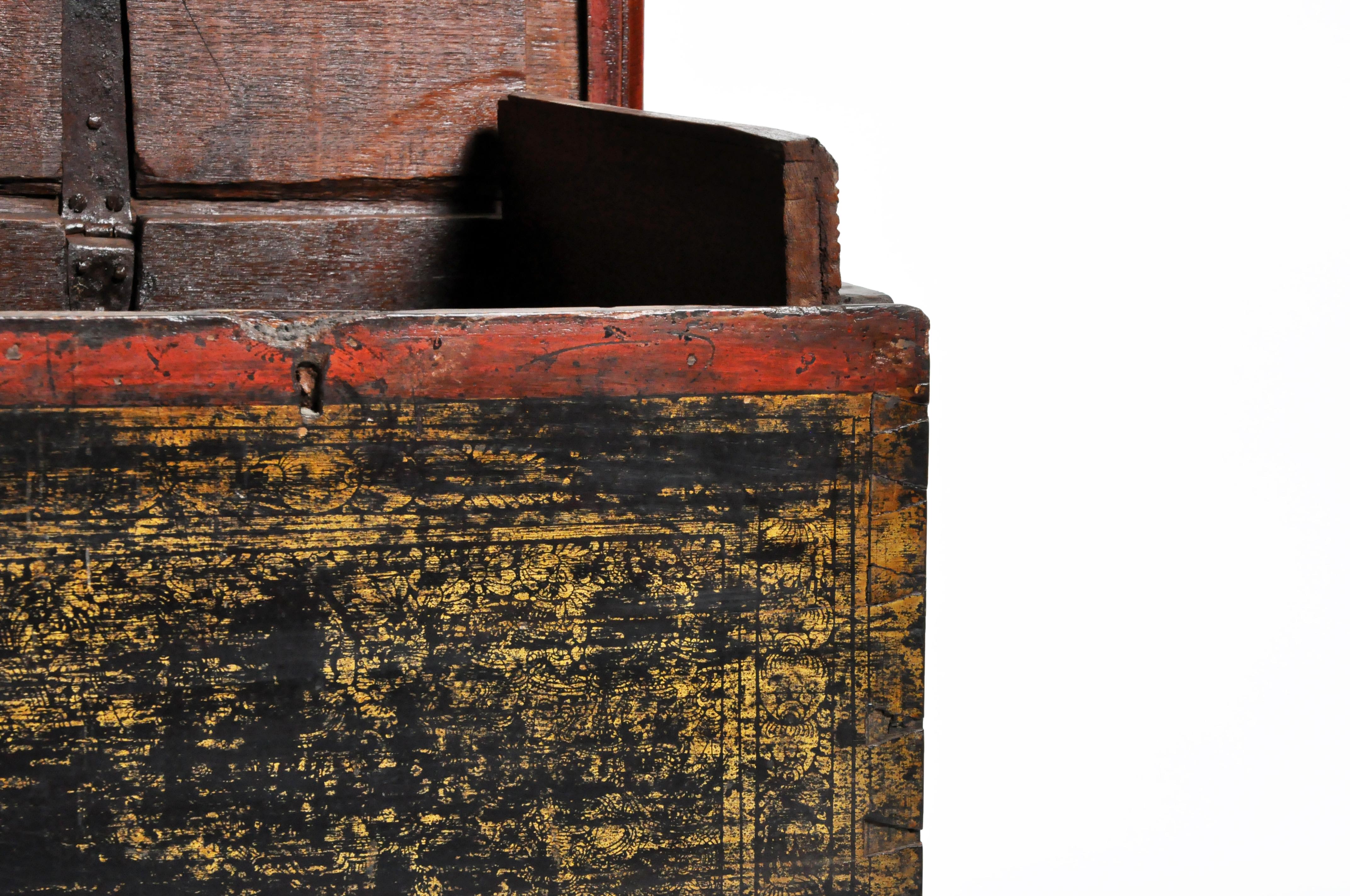 Burmese Manuscript Chest with Red Cinnabar Lacquer and Gold Leaf 8