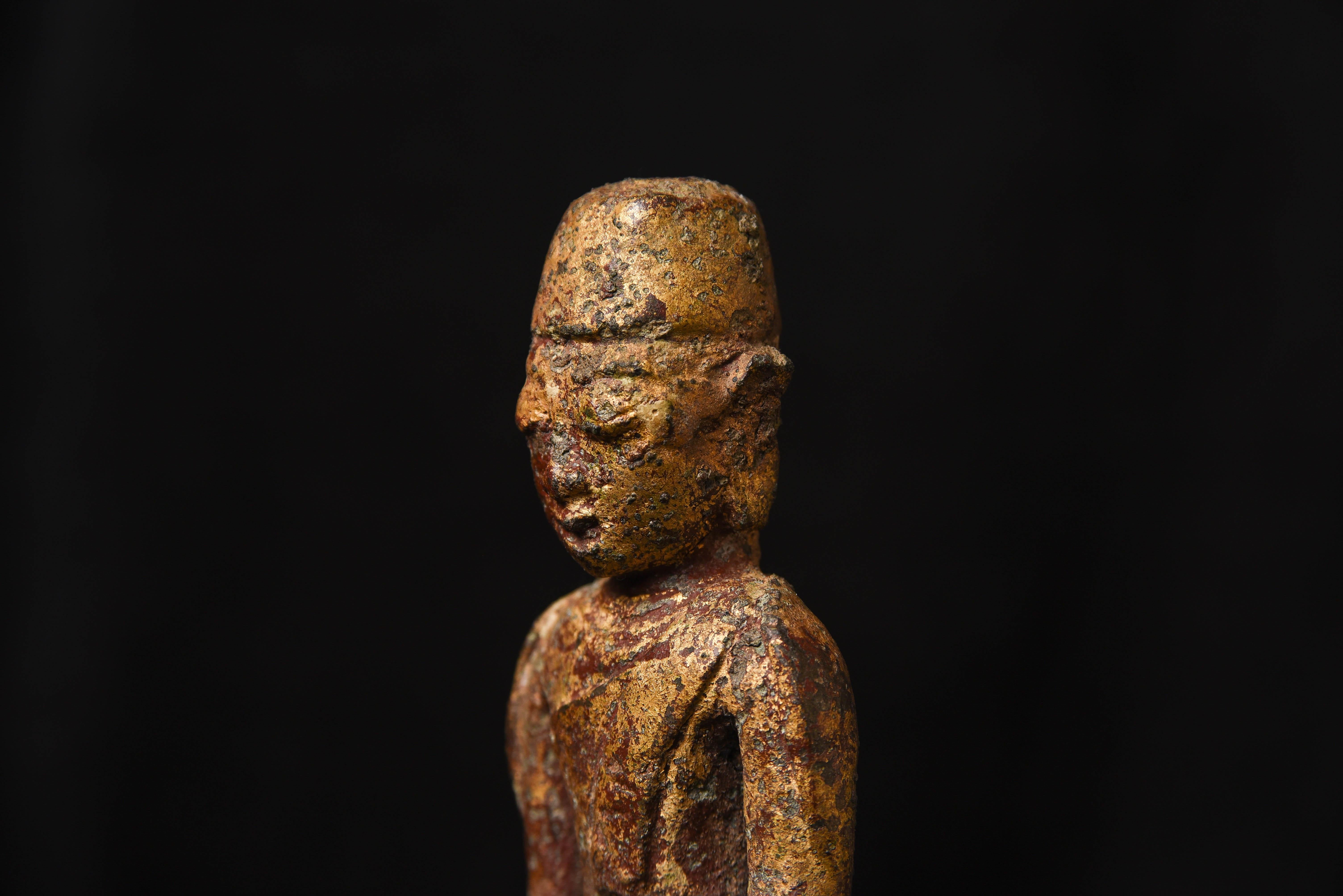 Burmese Monk, Cast Out of a Lead/Bronze Alloy, 9592 For Sale 3