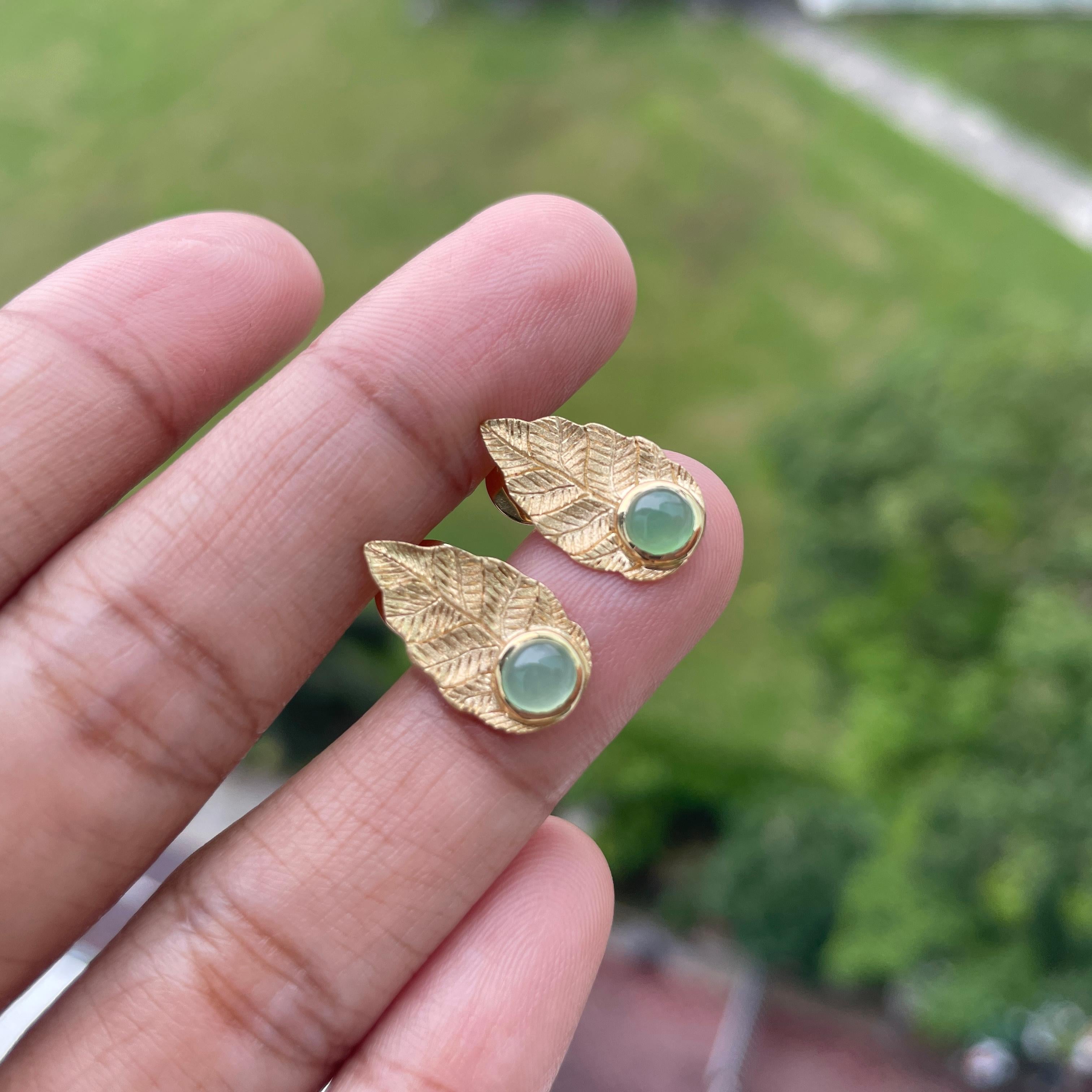 Burmese Natural Type A Jade with Textured Gold Leaf Stud Earrings by Burma JARS For Sale 6