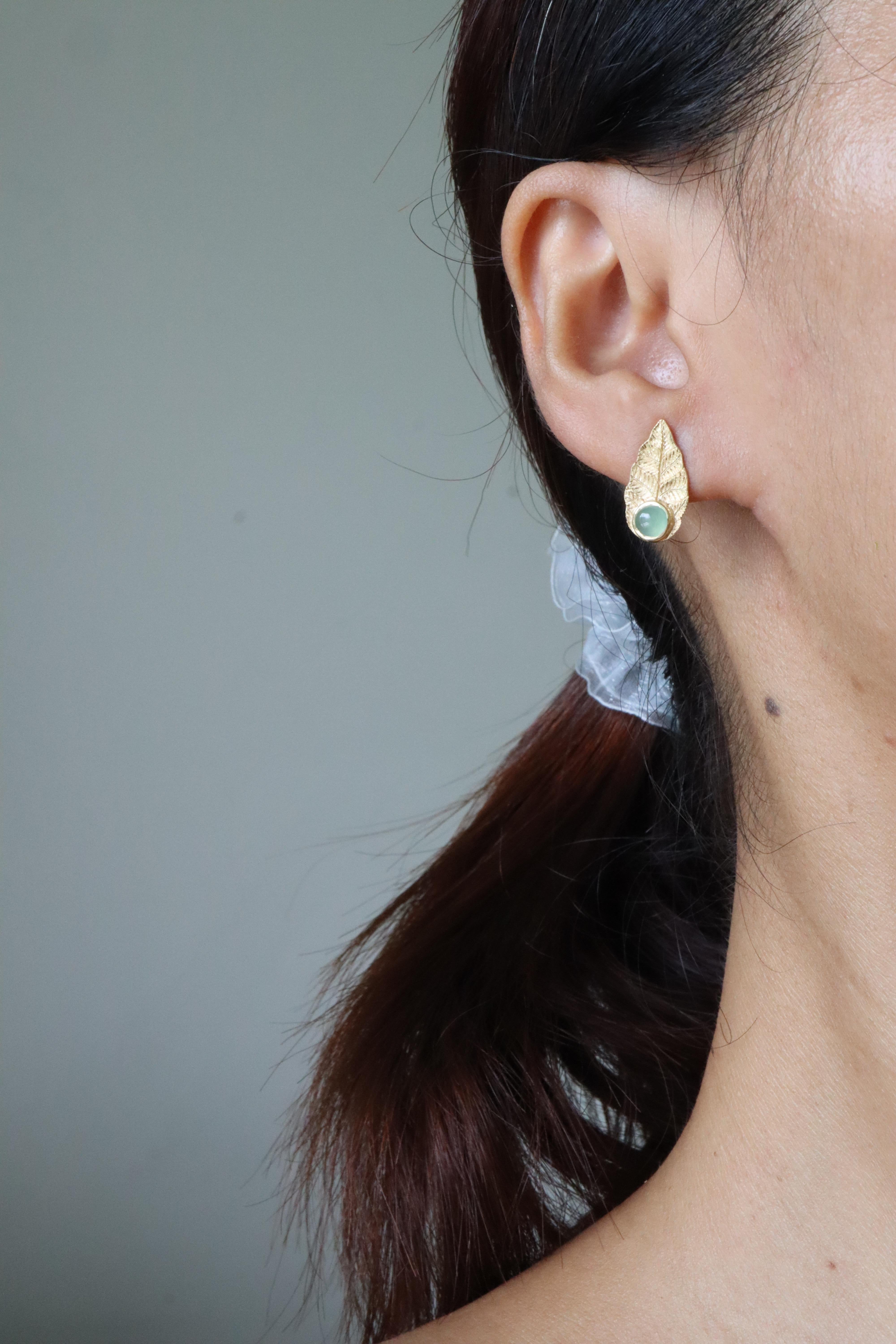 Cabochon Burmese Natural Type A Jade with Textured Gold Leaf Stud Earrings by Burma JARS For Sale